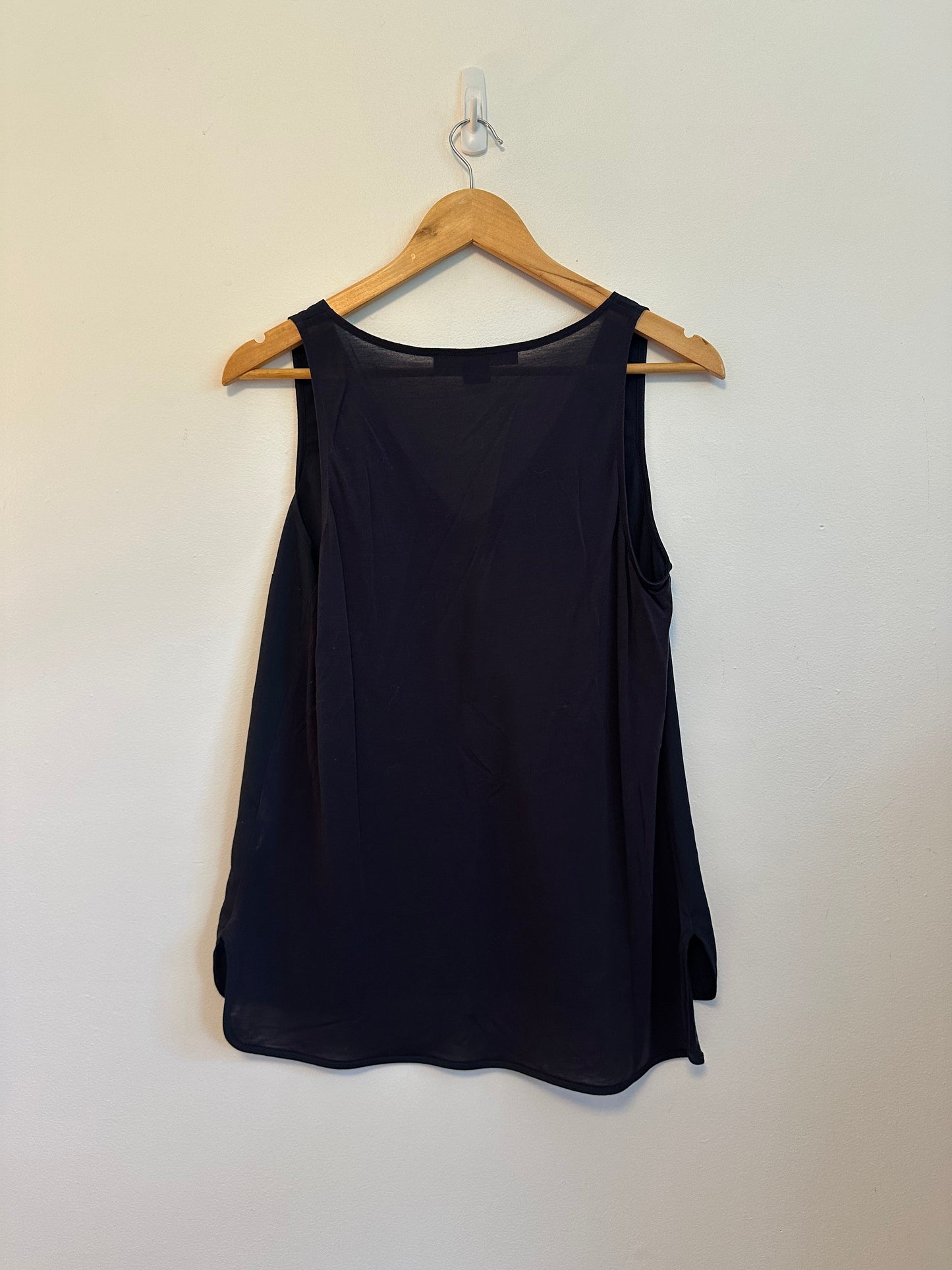 French Connection Navy Blue V-Neck Mixed Media Sleeveless Blouse | Size Medium
