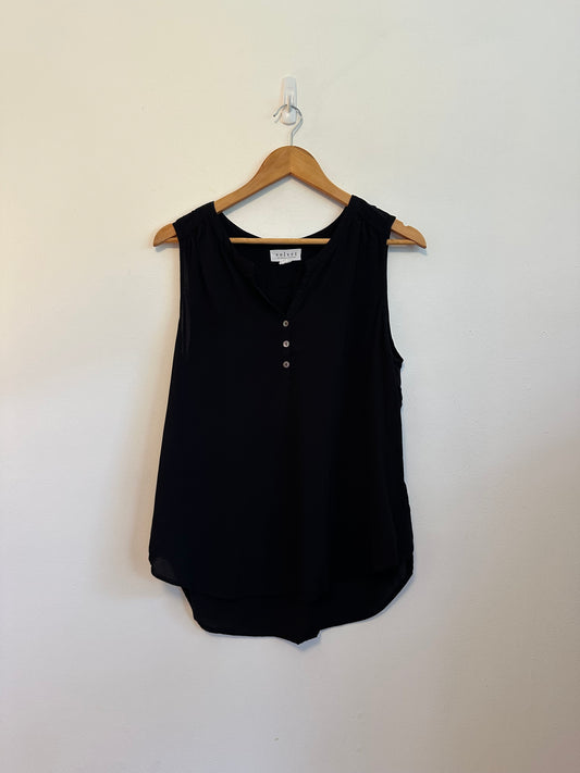Velvet by Graham & Spencer Black Sleeveless Henley Blouse | Size Medium