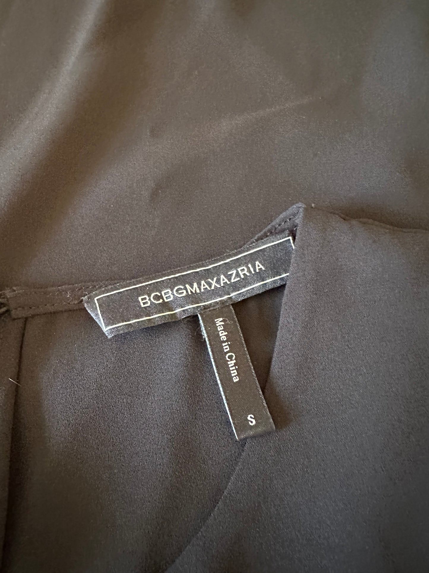 BCBGMAXAZRIA Asymmetrical Handkerchief Hem Sleeveless Blouse in Black | Size Small