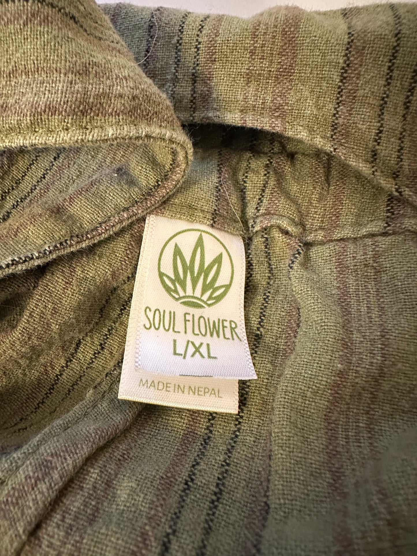 Soul Flower Slouchy Green Striped Overall Shorts | Size Large/XL