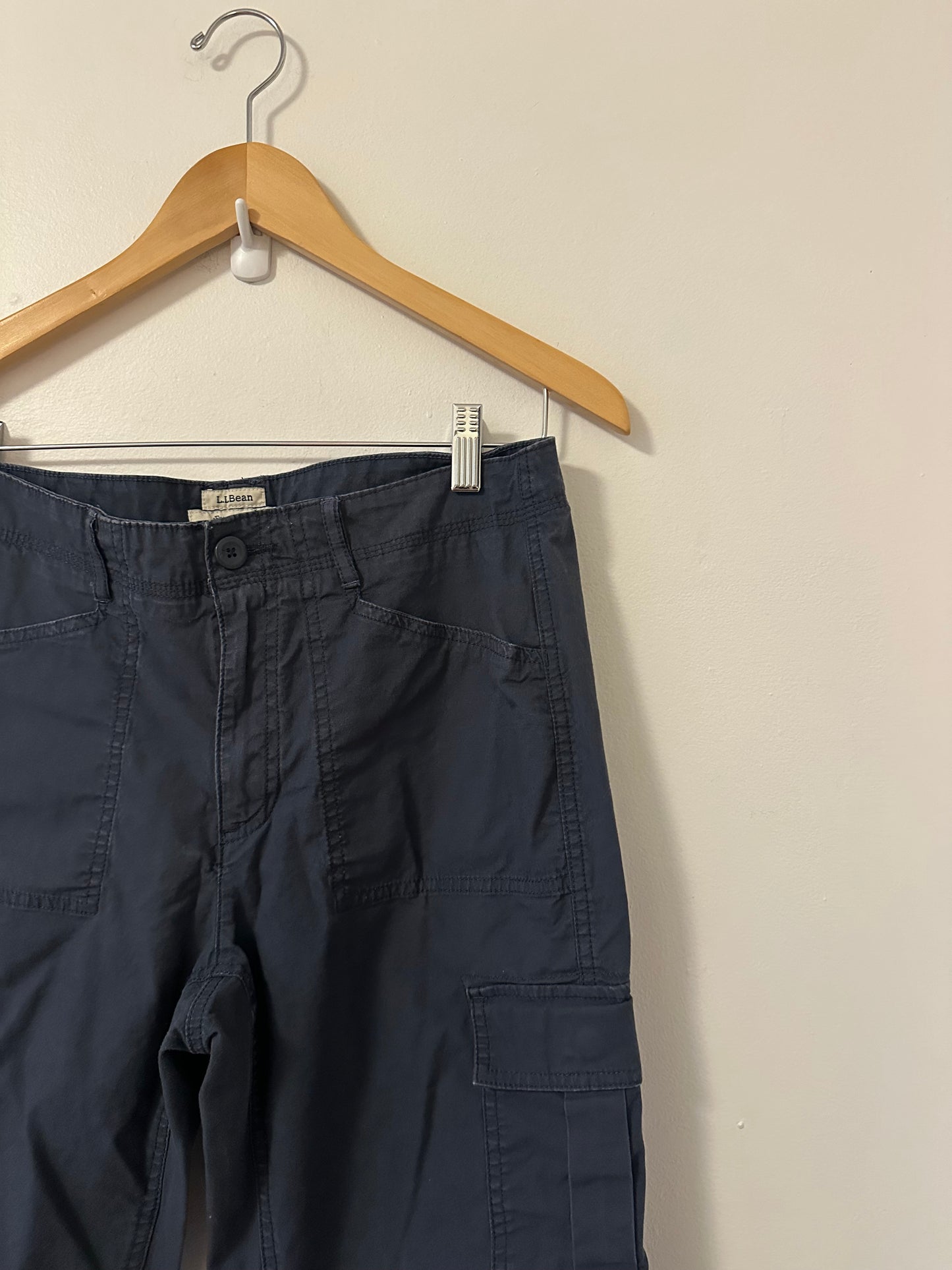 L.L. Bean Vintage Straight Leg Cargo Pants | Size 10