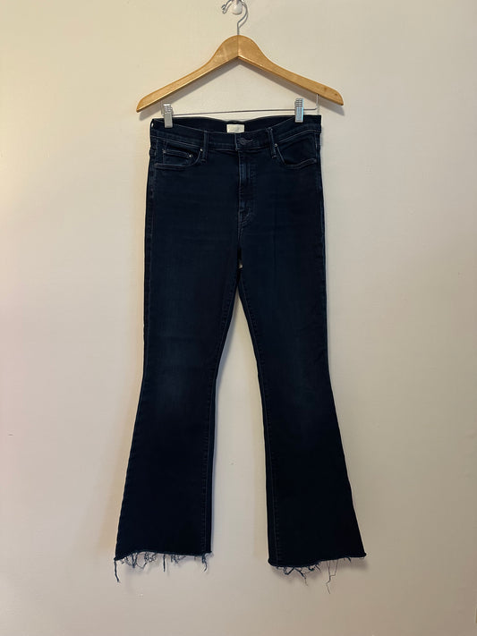 Mother The Weekender Fray Jeans in Chip On My Shoulder Wash | Size 30