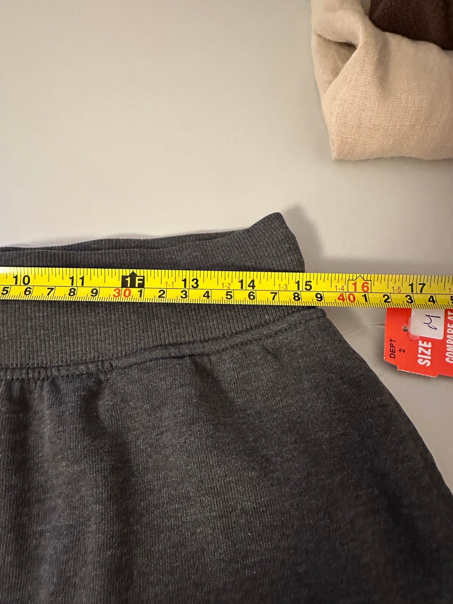 Calvin Klein NWT Charcoal Gray Logo Jogger Sweatpants | Size Medium