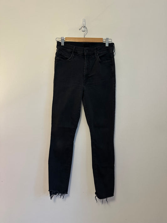Mother Stunner Zip Ankle Step Fray Jeans in Not Guilty Black Wash | Size 29