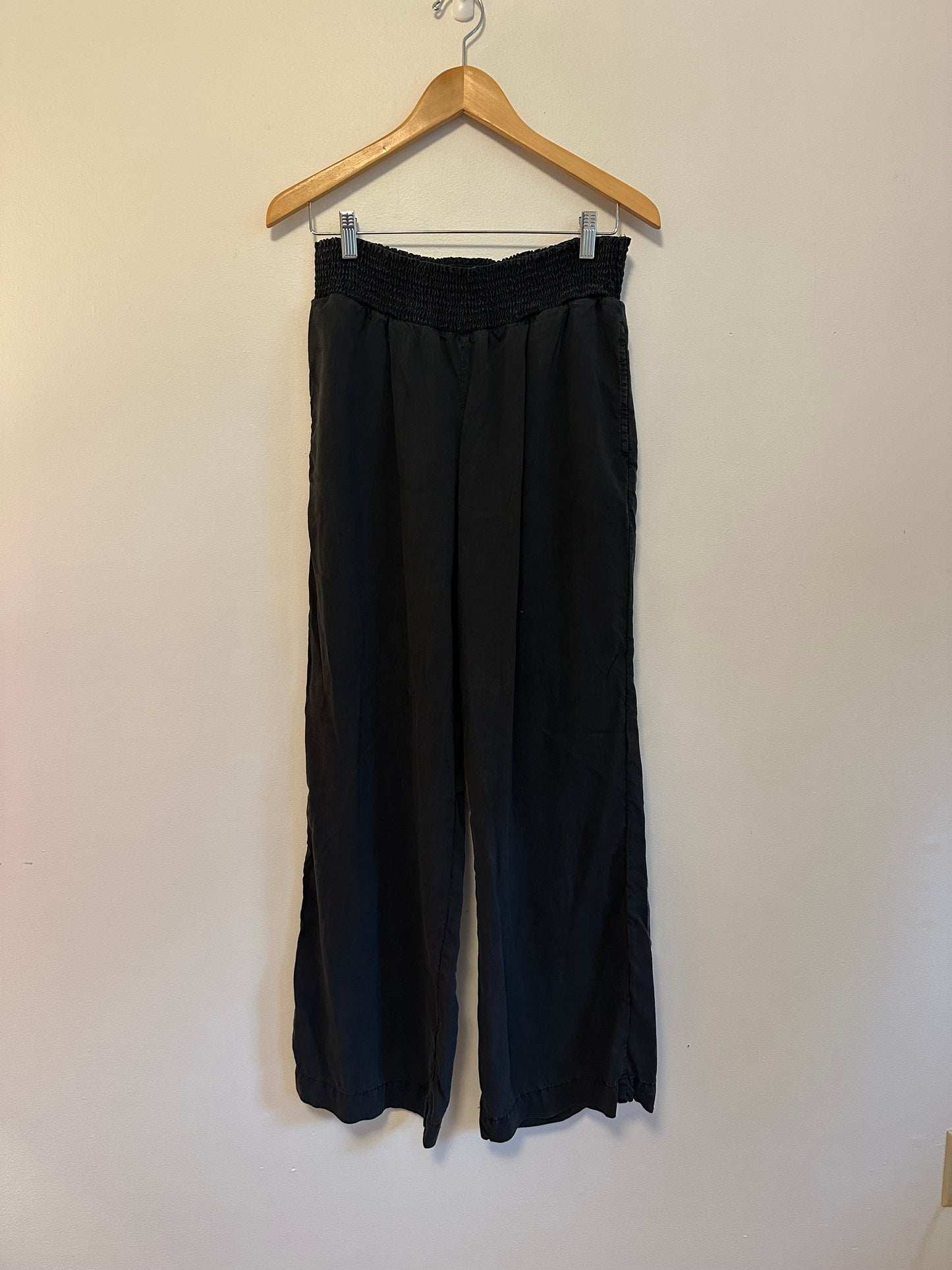Bella Dahl Black Smocked Waist Wide Leg Pants | Size Large