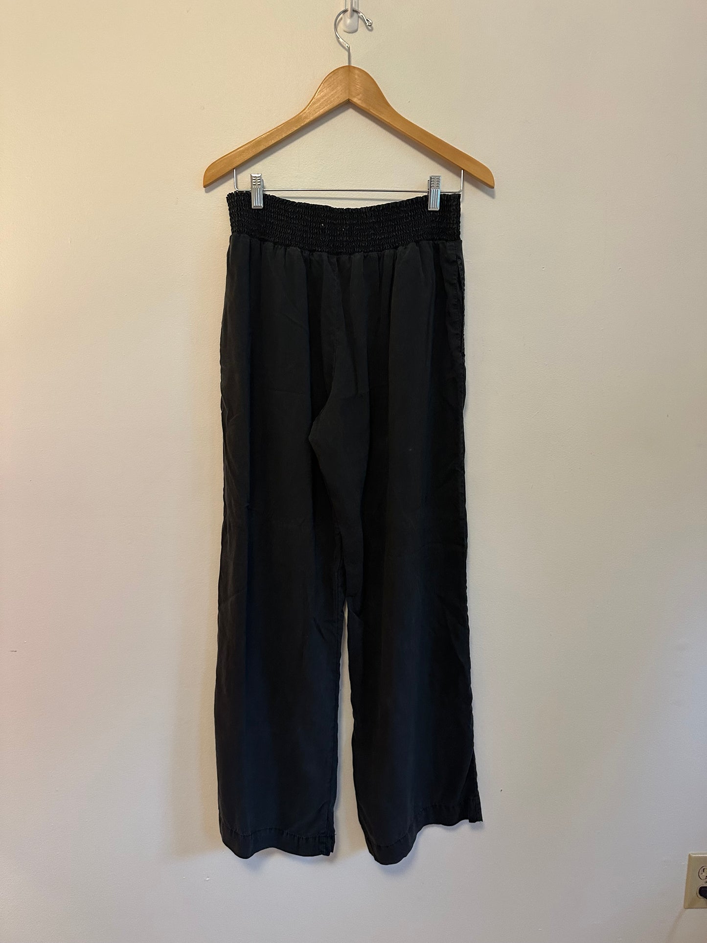 Bella Dahl Black Smocked Waist Wide Leg Pants | Size Large