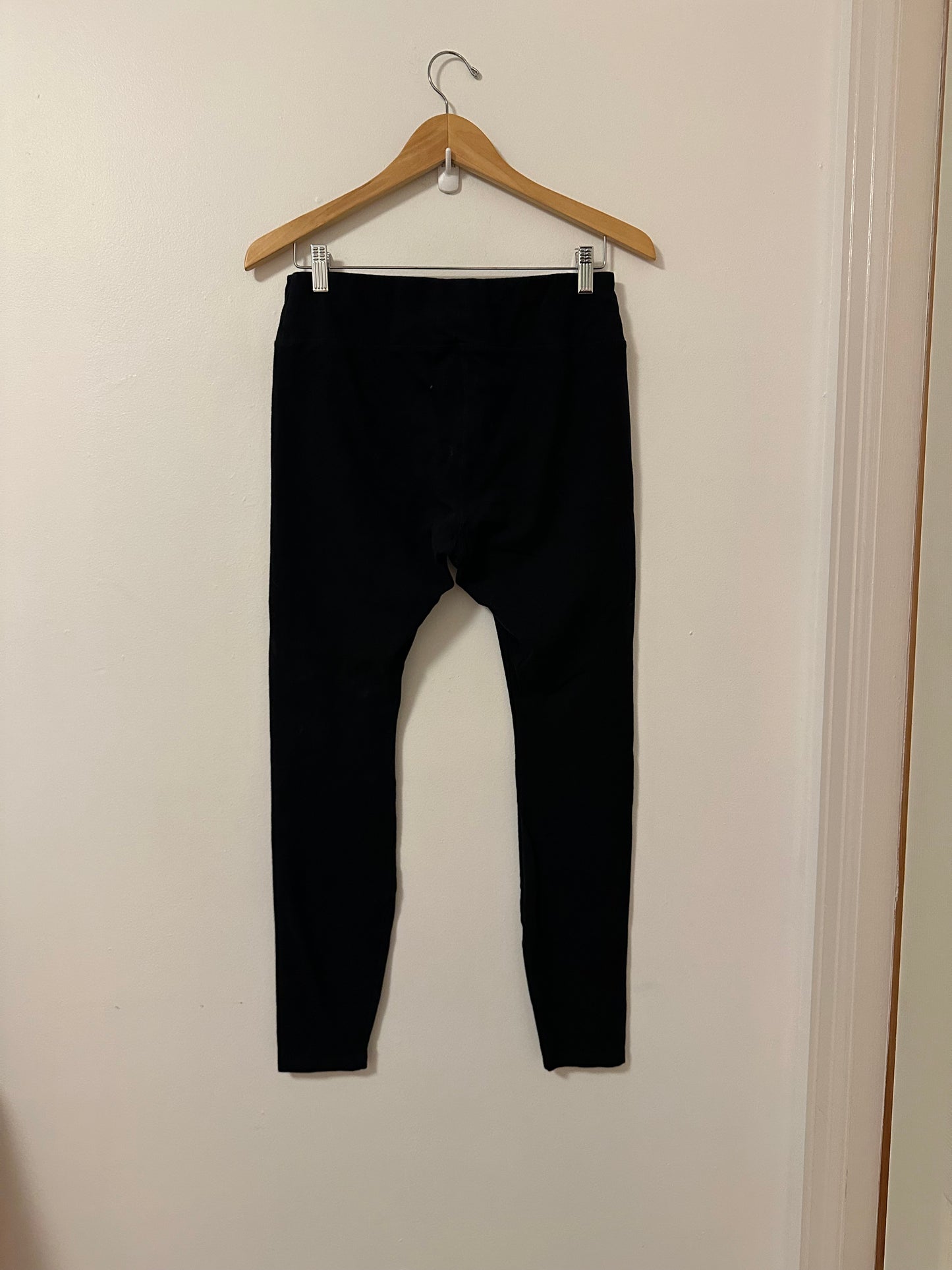 Pact Organic Cotton Black Leggings | Size Large