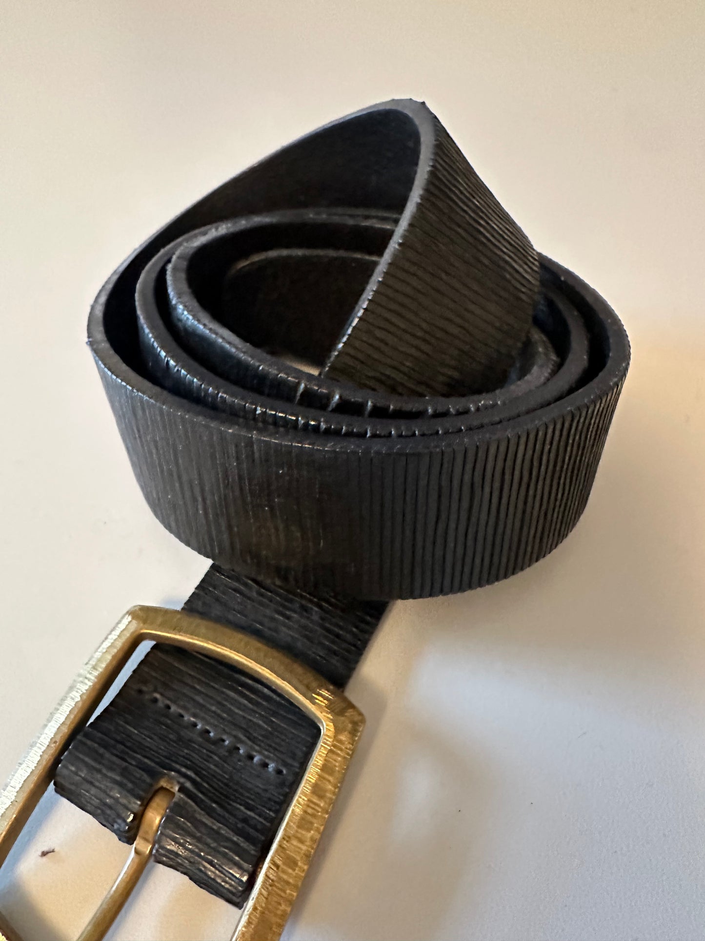 Streets Ahead Black Ribbed Leather Belt with Brass Hammered Buckle