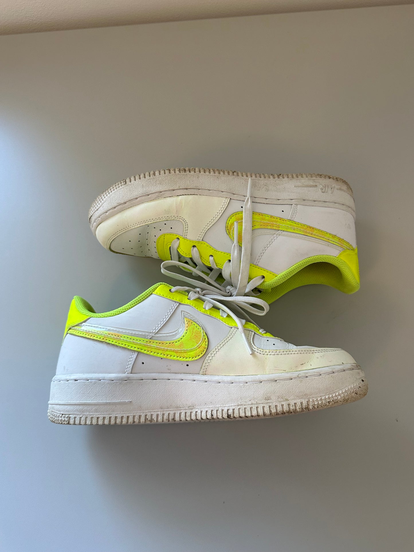 Nike Air Force 1 White Volt Sneaker Shoes | Size US 6.5Y