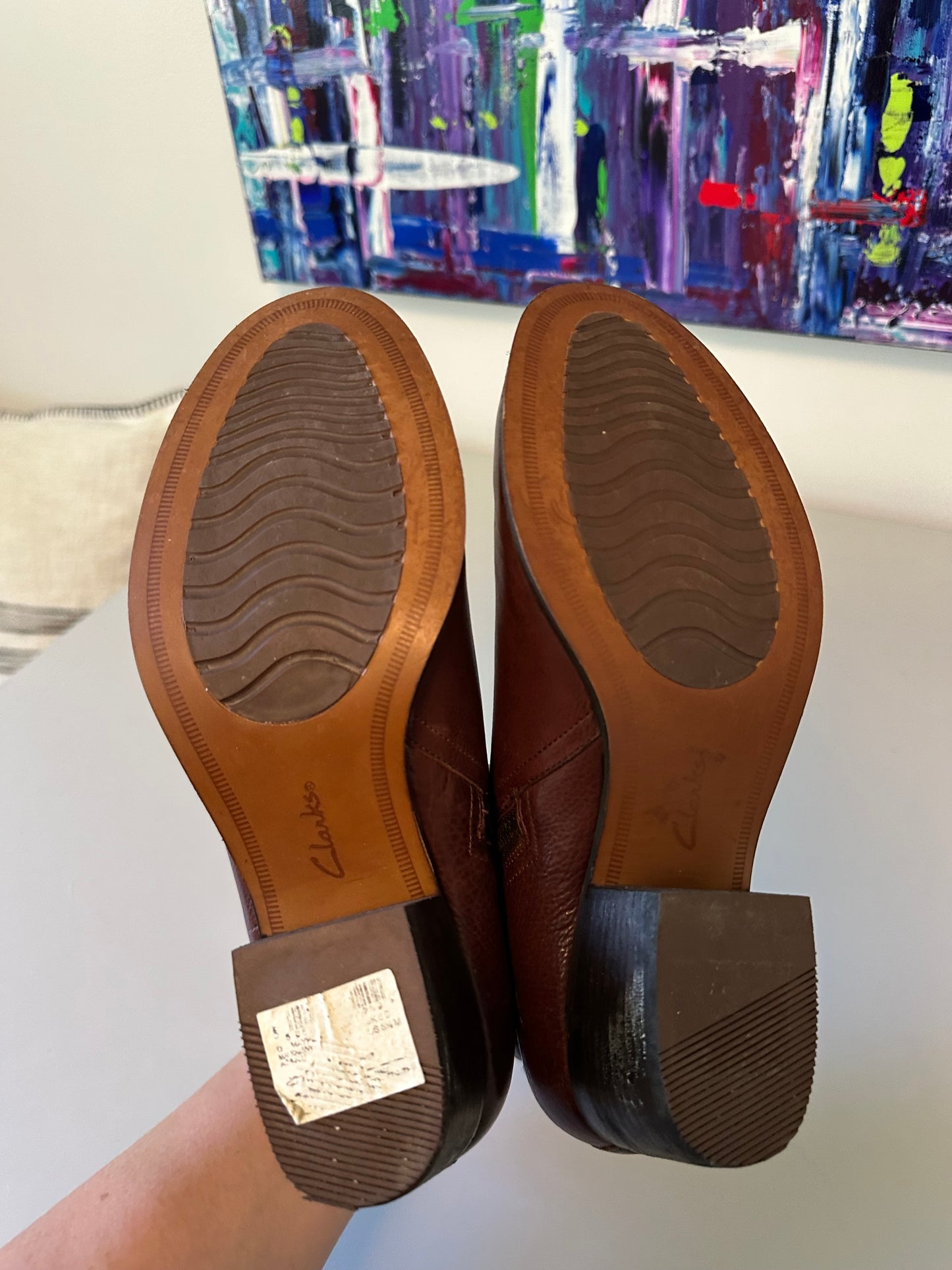 Clarks Leather Round Toe Block Heel Side Zip Ankle Boots | Size 8.5