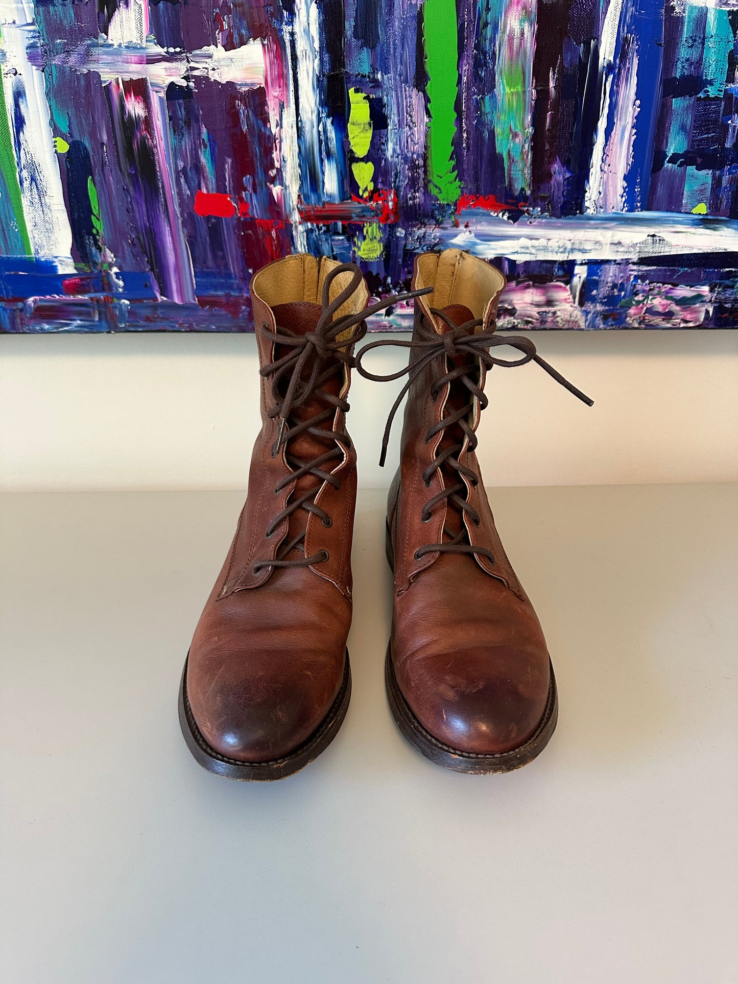 Frye Veronica Lace Up Zip Back Combat Boots in Cognac Brown Leather | Size 9