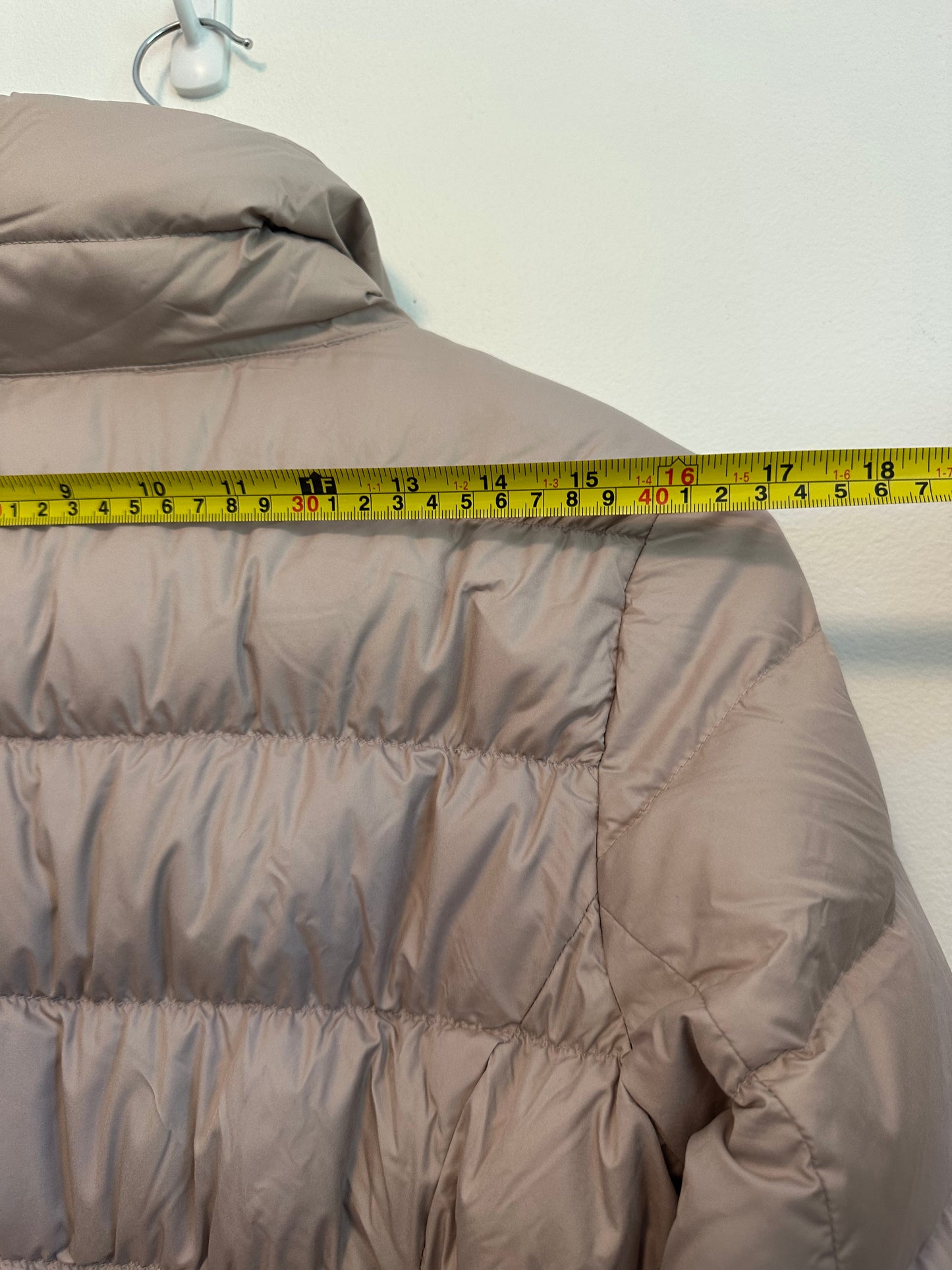 Athleta Mauve Asymmetrical Zip Funnel Neck Puffer Jacket | Size Medium