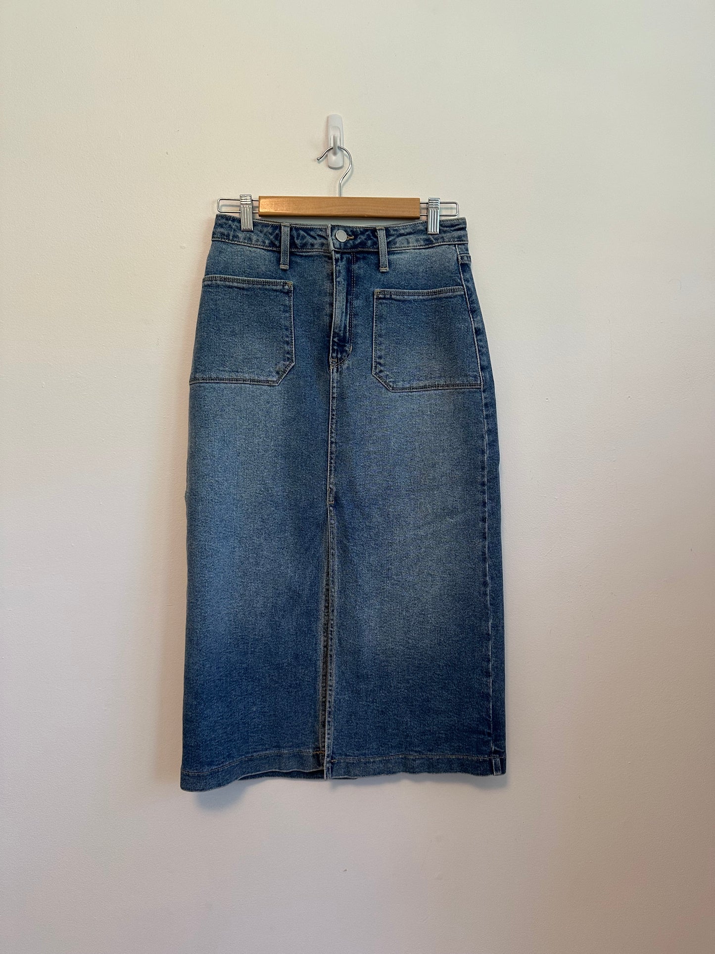 Just Black Denim High Rise Front Slit Jean Skirt | Size Medium