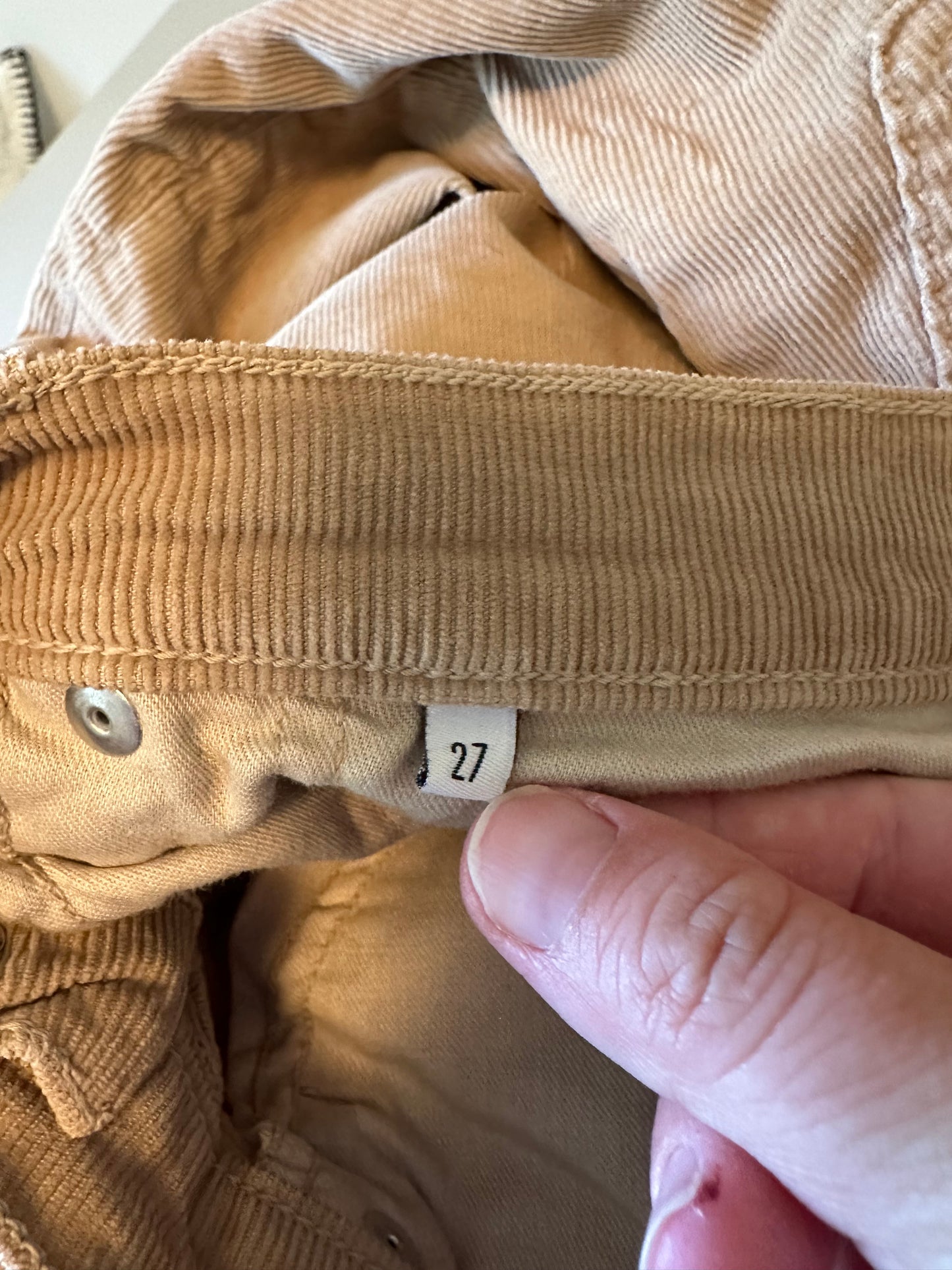 Edwin Elin Crop Straight Corduroy Pants in Camel Brown | Size 27