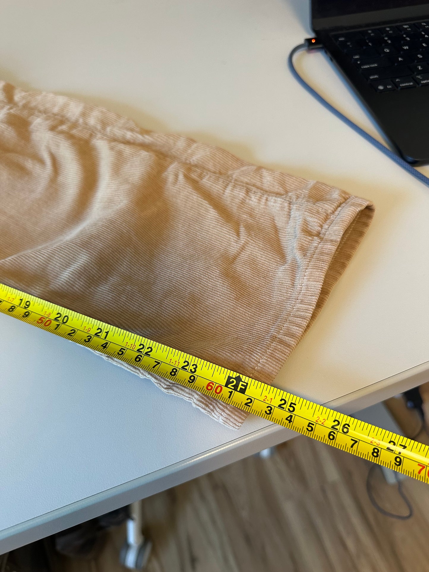 Edwin Elin Crop Straight Corduroy Pants in Camel Brown | Size 27