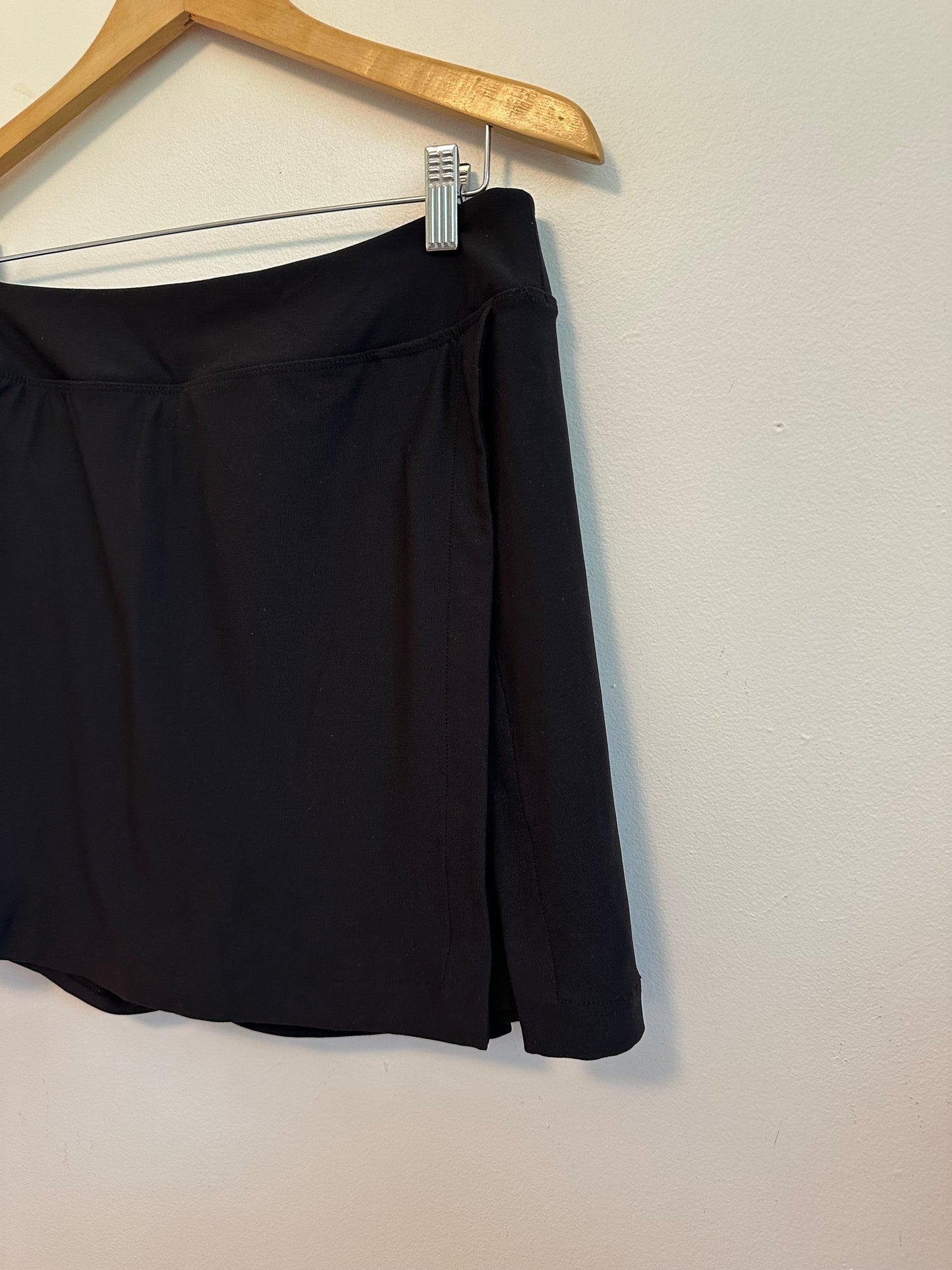 Outdoor Voices Black Wrap Front Active Skort | Size Large
