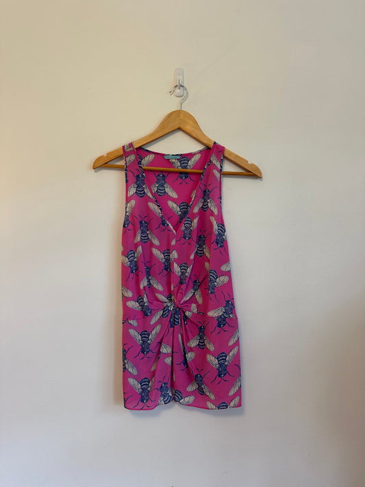 Leifnotes x Anthropologie Pink Silk Bee Print Twist Front Blouse | Size 4