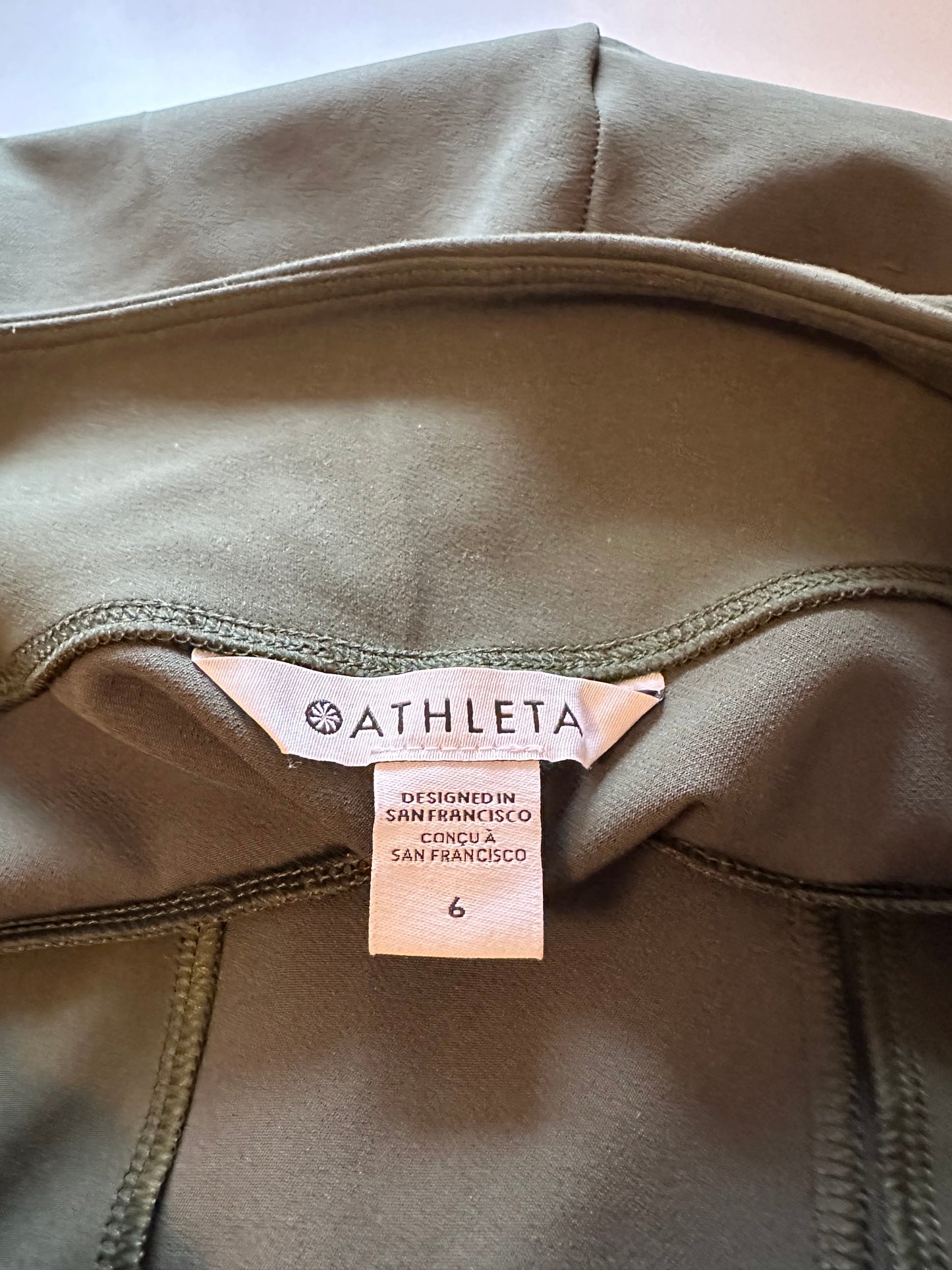 Athleta Brooklyn Mid Rise Ankle Pant in Olive Green | Size 6