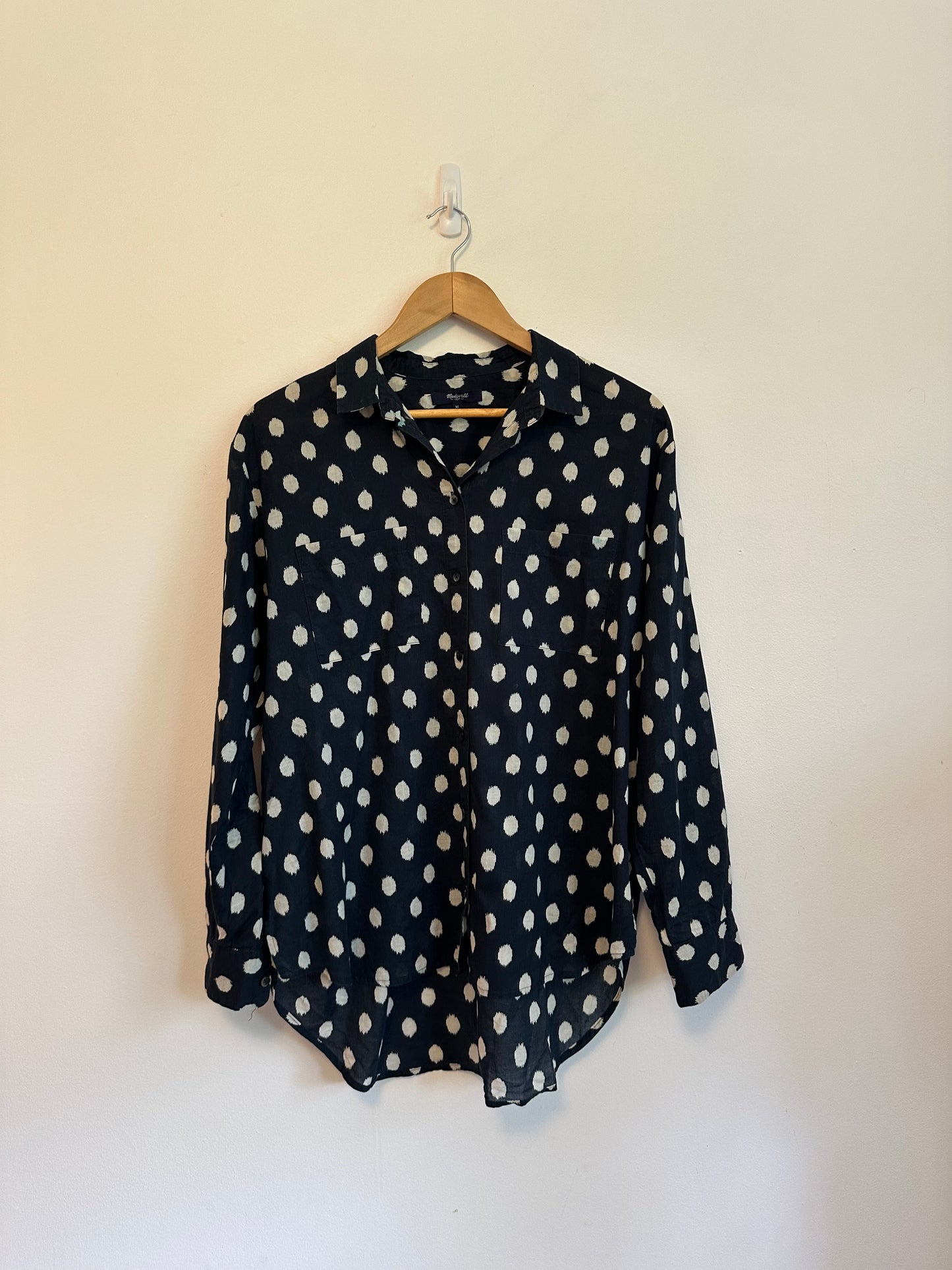 Madewell Navy Blue and White Polka Dot Ikat Button Down Cotton Shirt | Medium
