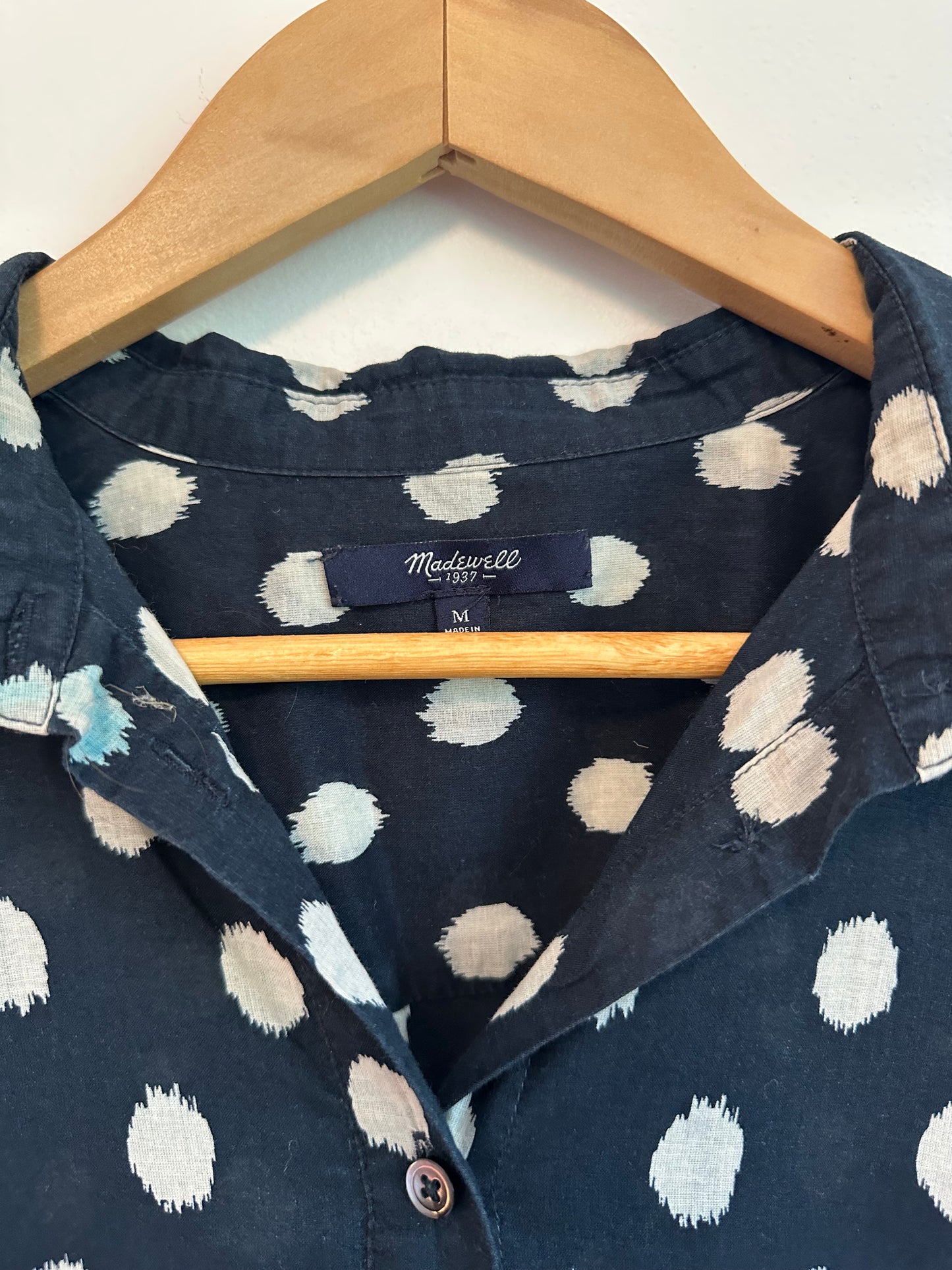 Madewell Navy Blue and White Polka Dot Ikat Button Down Cotton Shirt | Medium