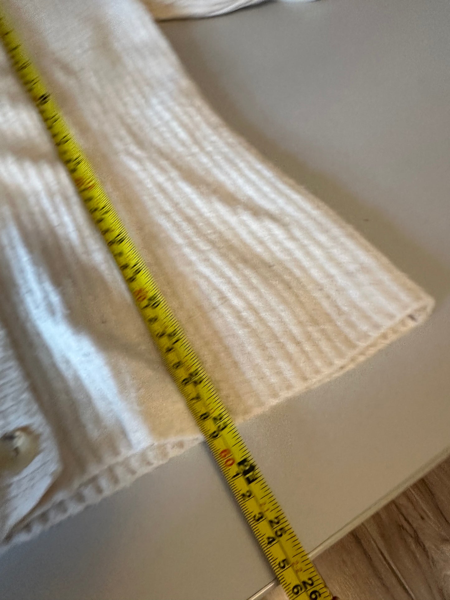 Athleta Layover Cardigan in Ivory Merino Wool Blend | Size Medium