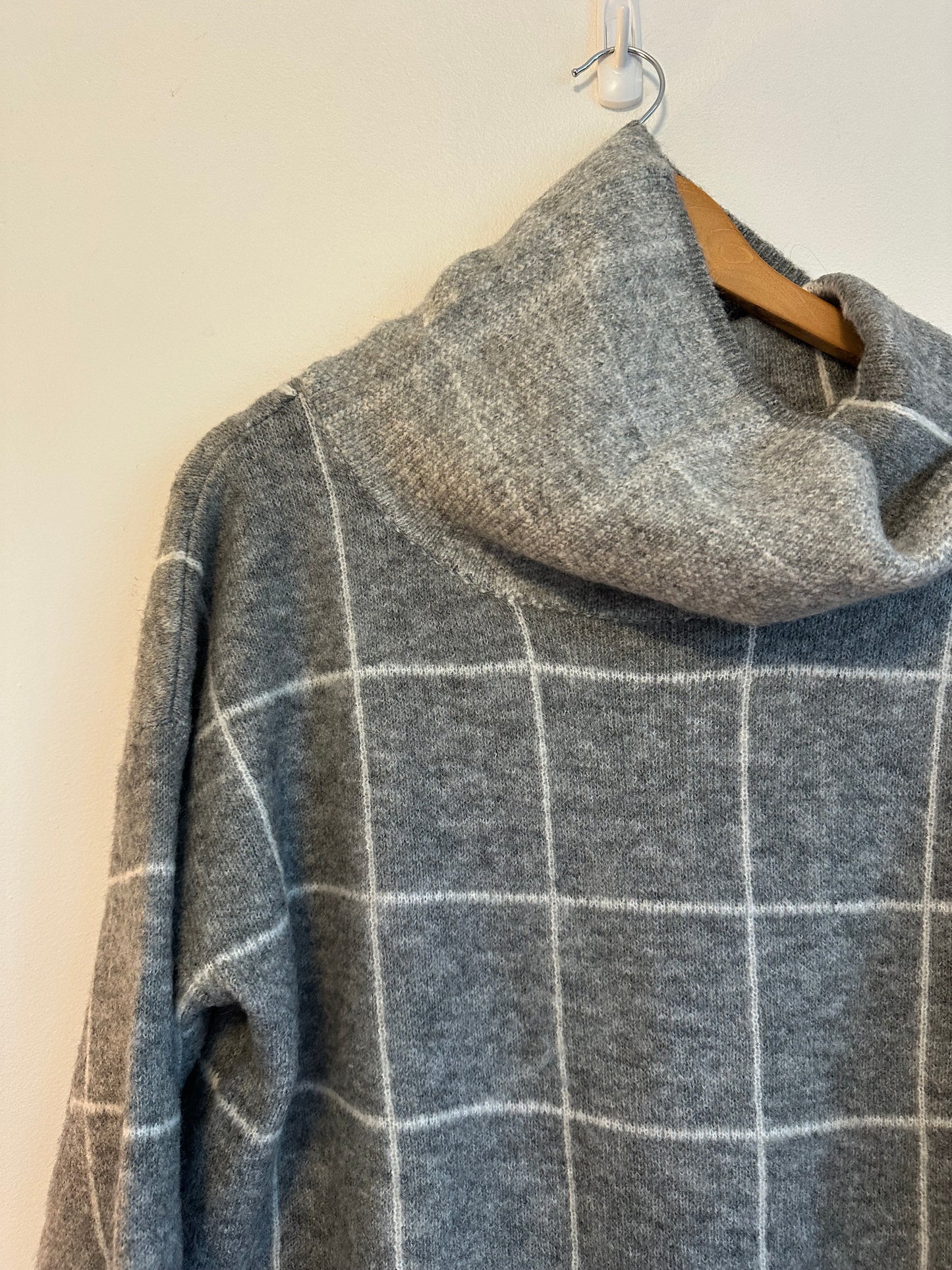 Lumiere Grey Windowpane Plaid Cowl Neck Relaxed Knit Sweater | Size Medium