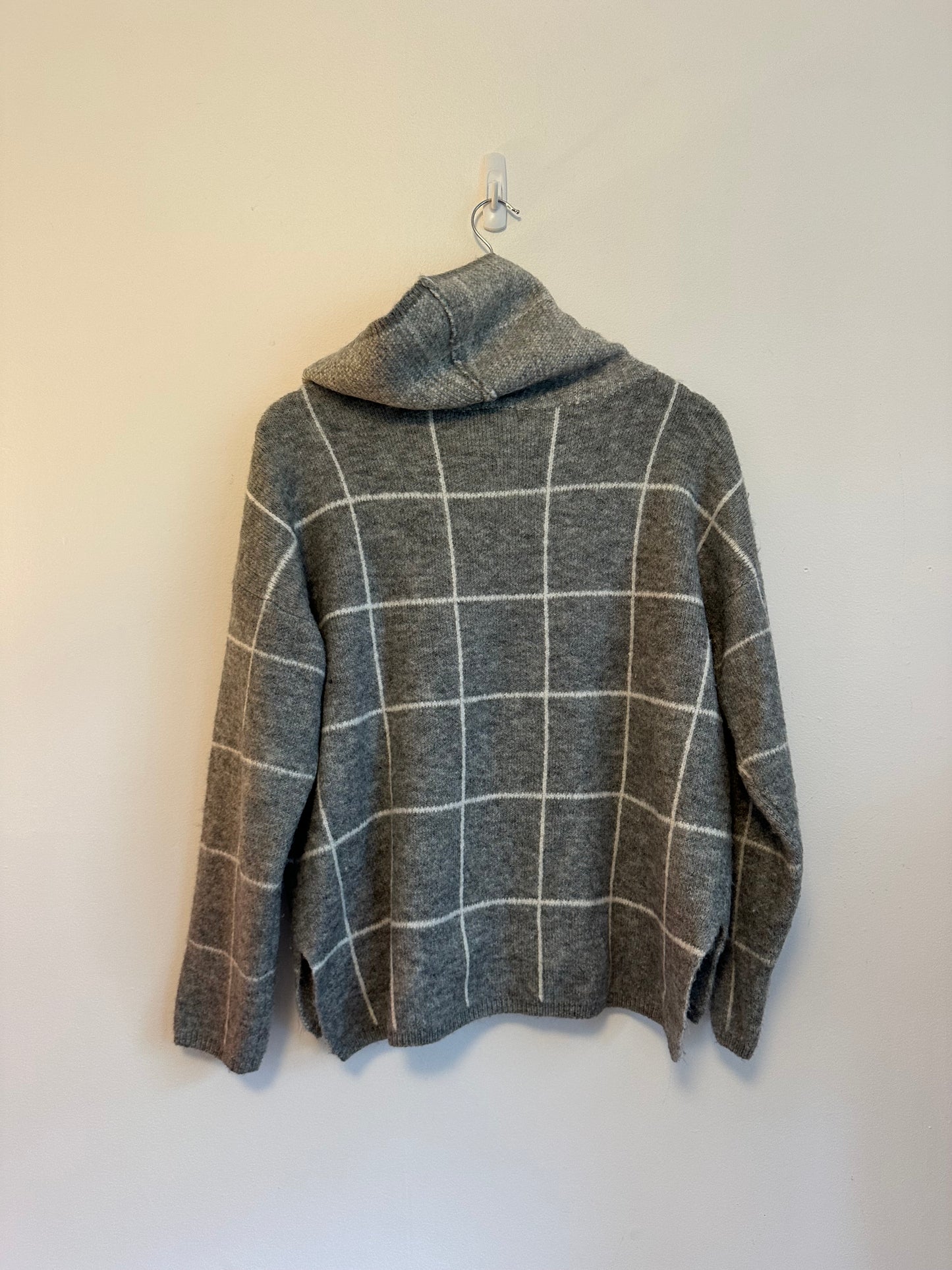Lumiere Grey Windowpane Plaid Cowl Neck Relaxed Knit Sweater | Size Medium