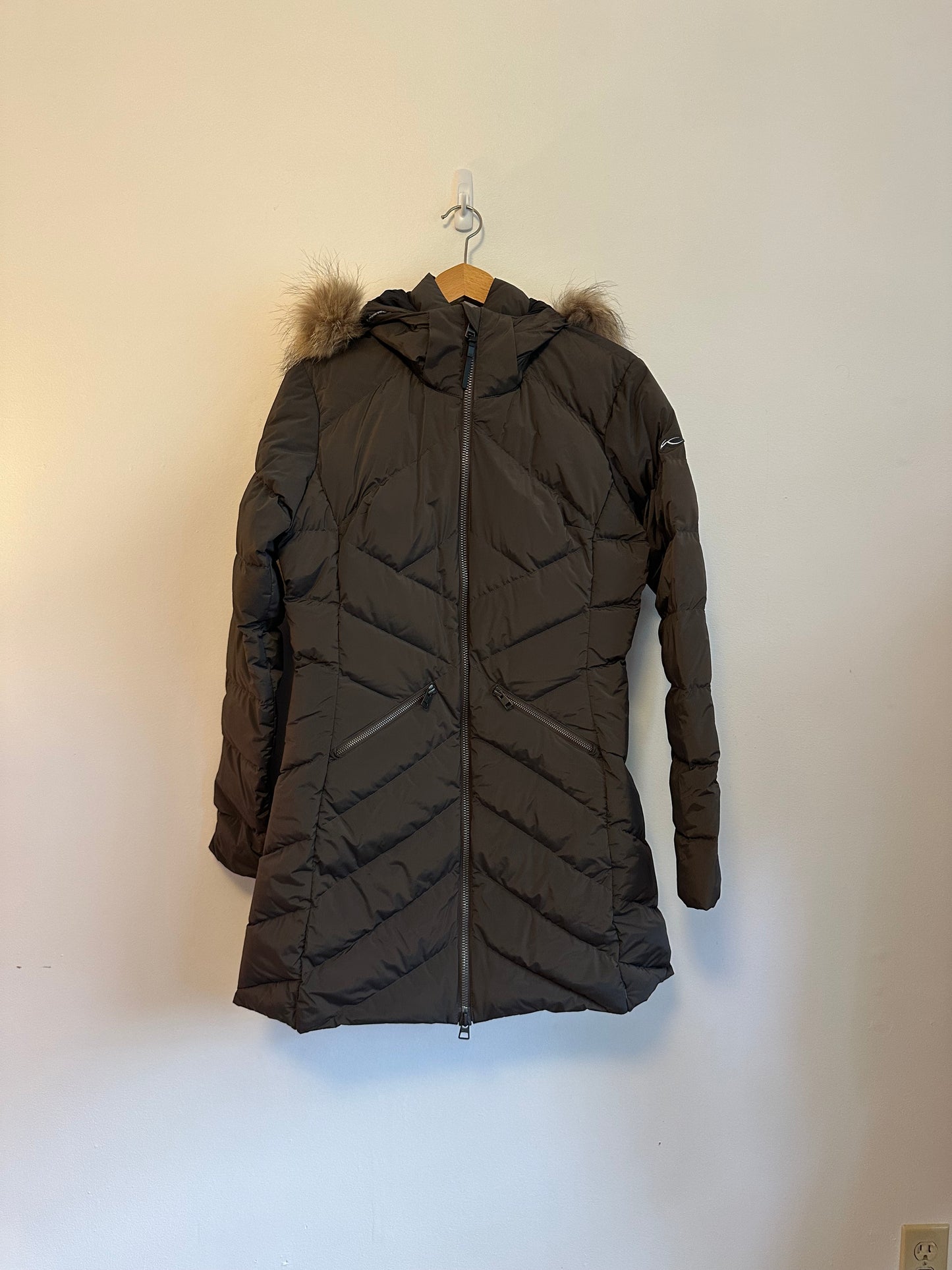 KJUS Dark Olive Green Chevron Quilted Down Fur Trim Hooded Parka | Size Medium