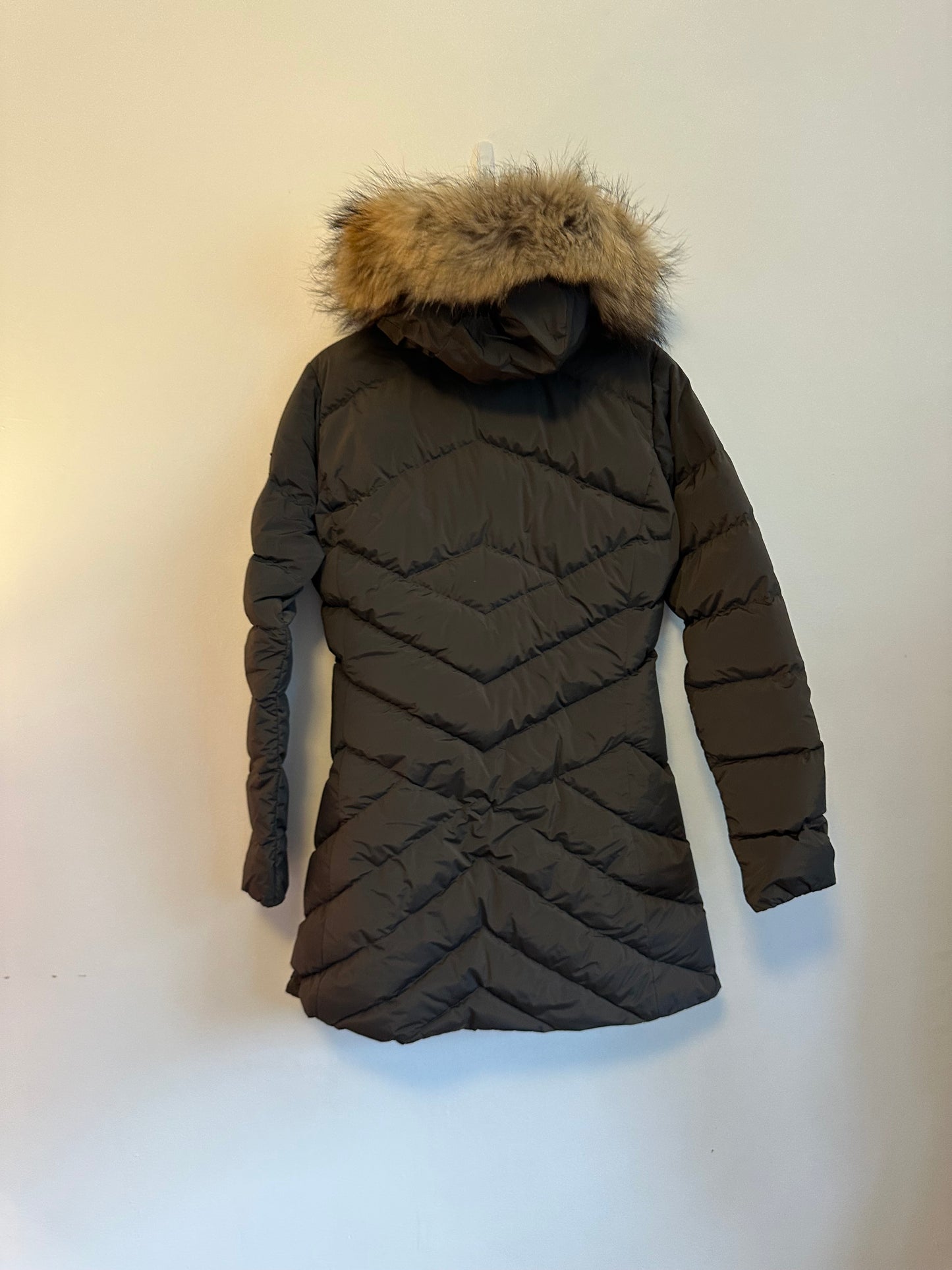 KJUS Dark Olive Green Chevron Quilted Down Fur Trim Hooded Parka | Size Medium
