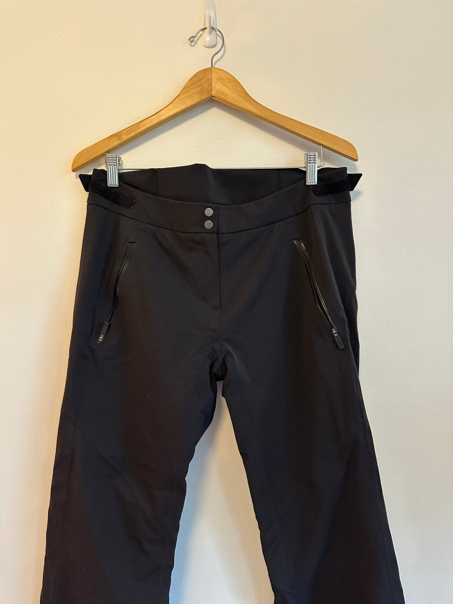 KJUS Regular Fit Mid Rise Technical Stretch Ski Pants in Black | Size Large
