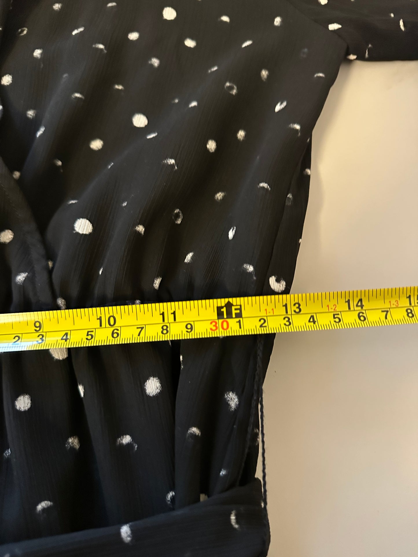 Point Sur Faux Wrap Dress in Crinkle Chiffon | Size 4