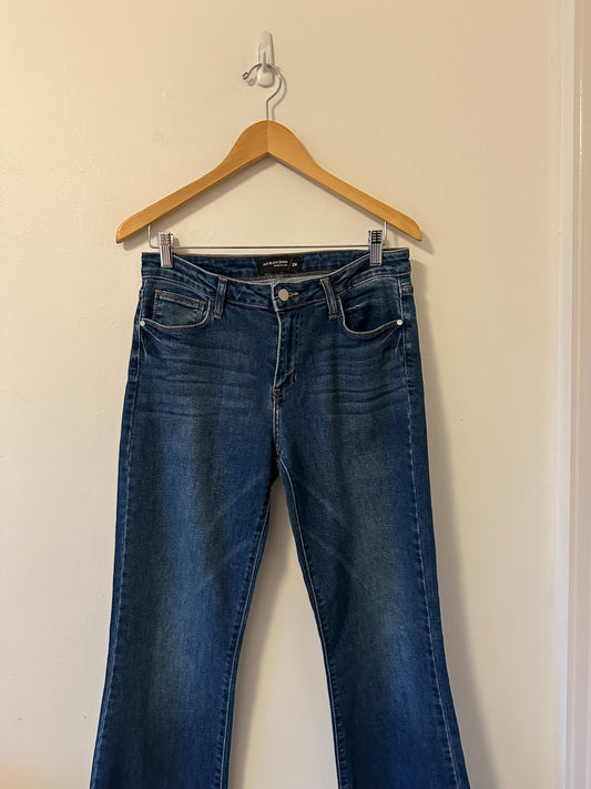 Just Black Denim Medium Wash Full Length Flare Leg Jeans | Size 29