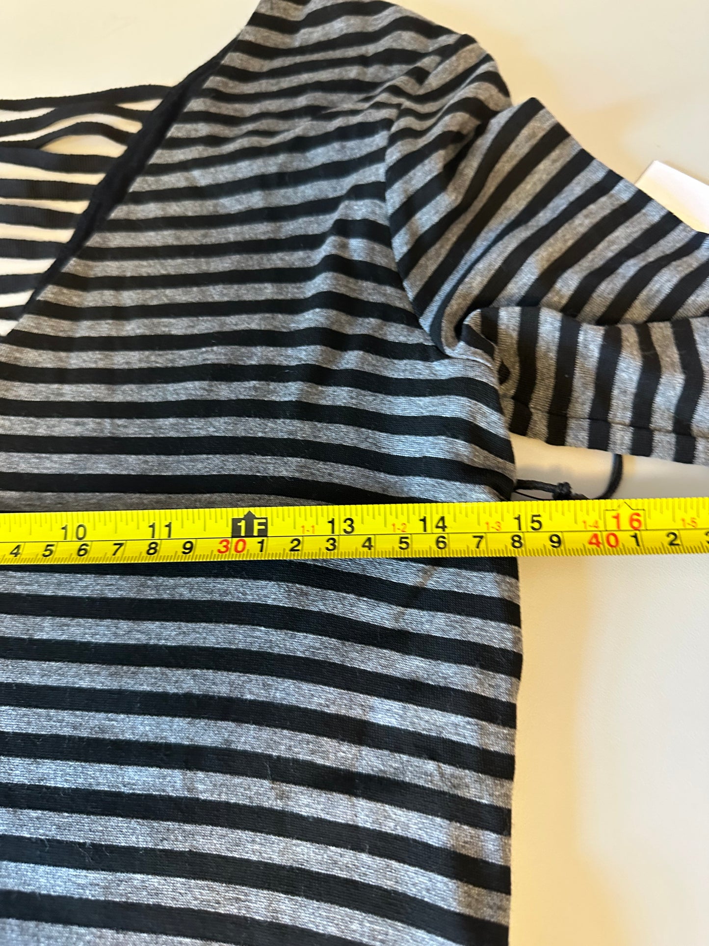 NWT Bailey 44 Striped Long Sleeve V-Neck Ladder Cutout Top | Size Medium