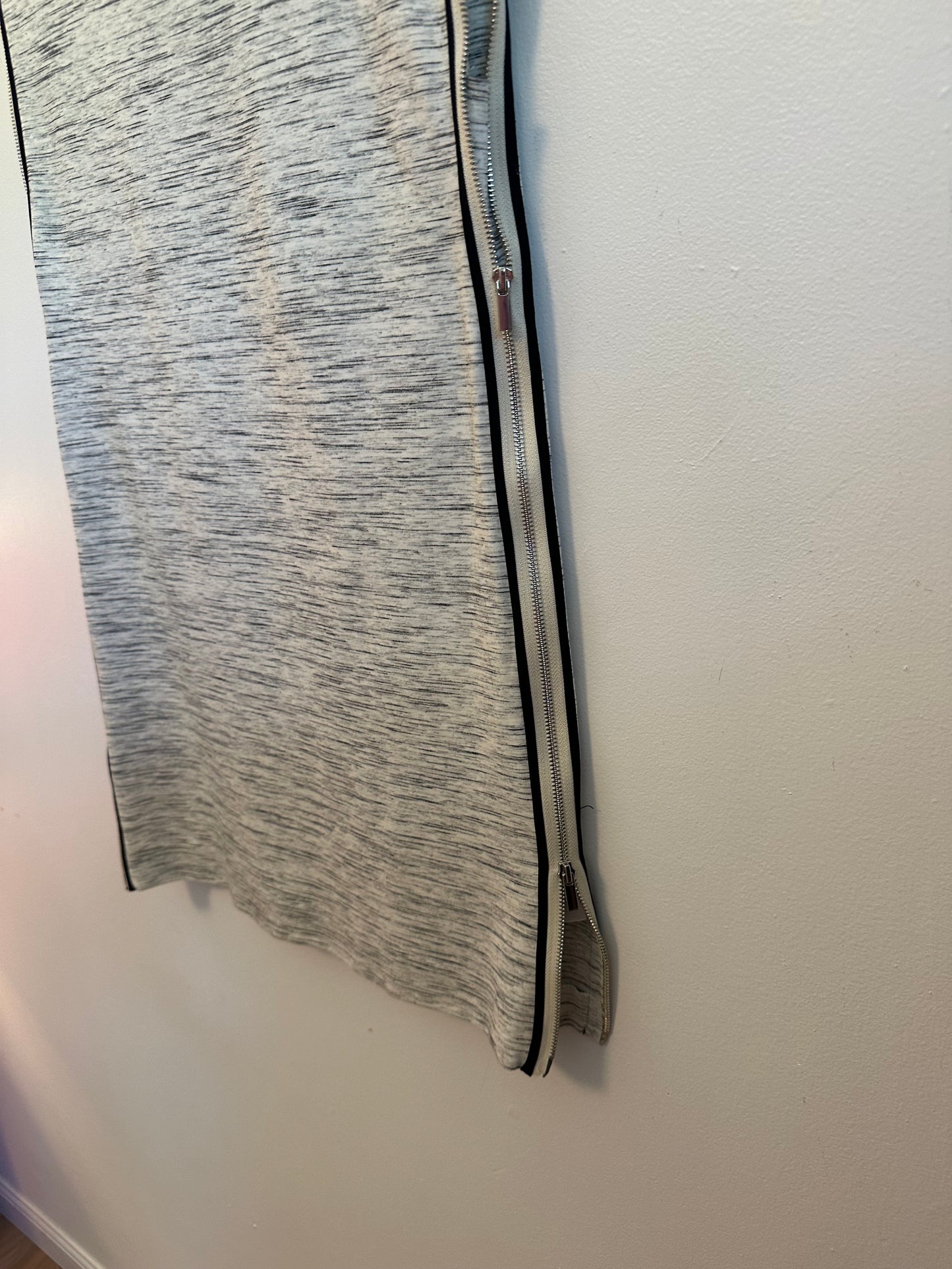 French Connection Grey Space Dye Sleeveless Zip Side Shift Dress | Size 6