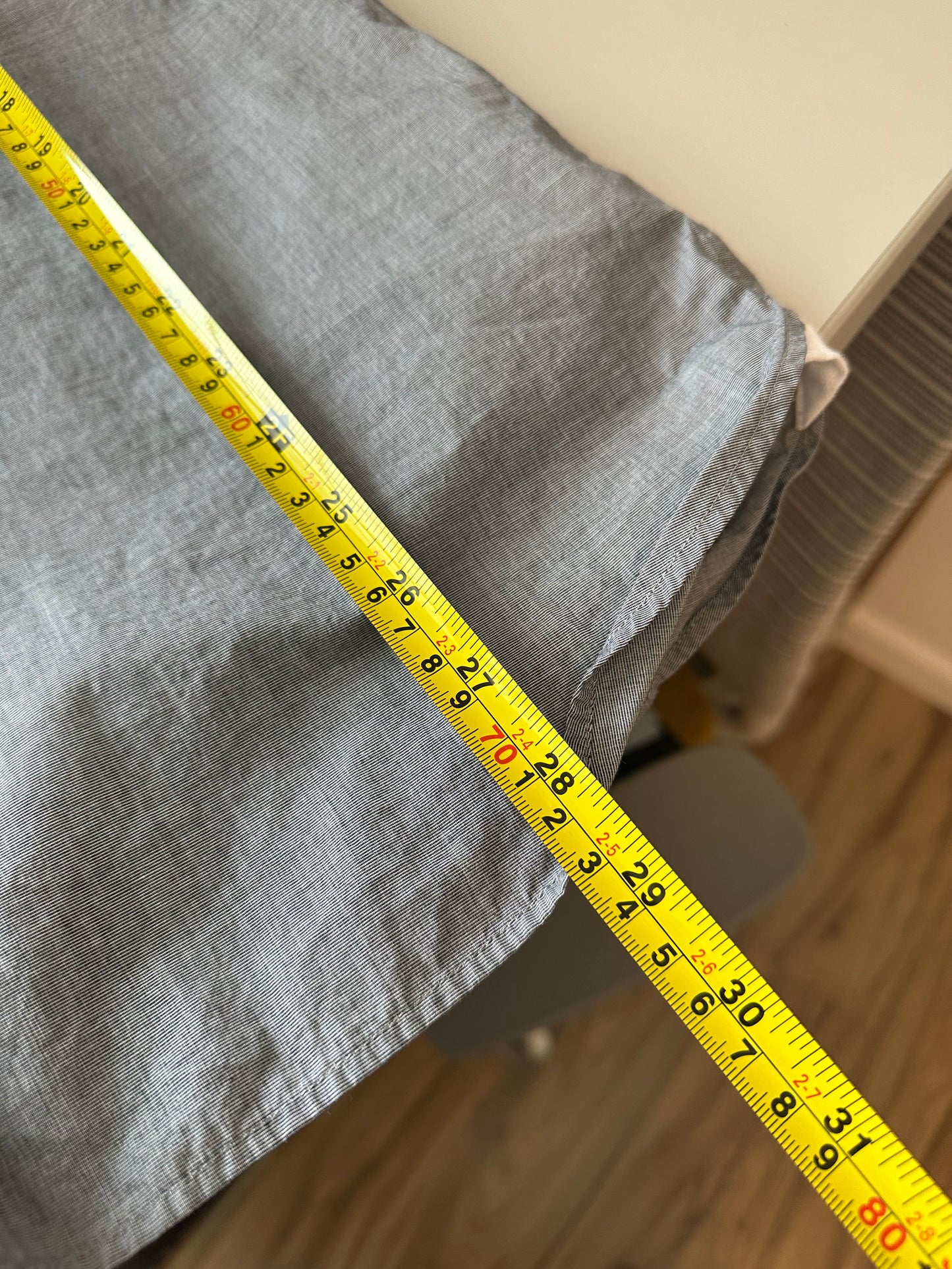 Banana Republic Gray Tailored Slim Fit Cotton Classic Button Down Shirt | Size Medium