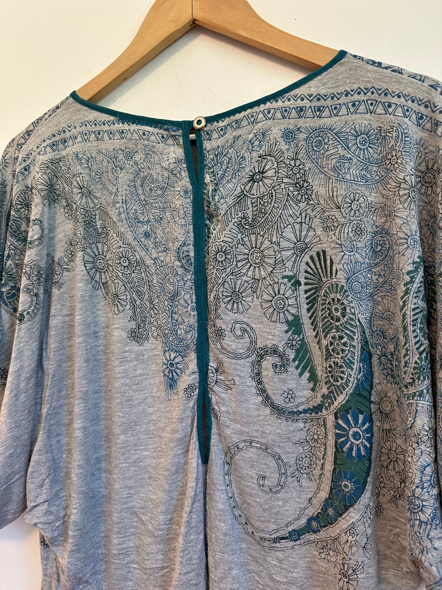Language Paisley Dolman Sleeve Silk Blend Top | Size Small