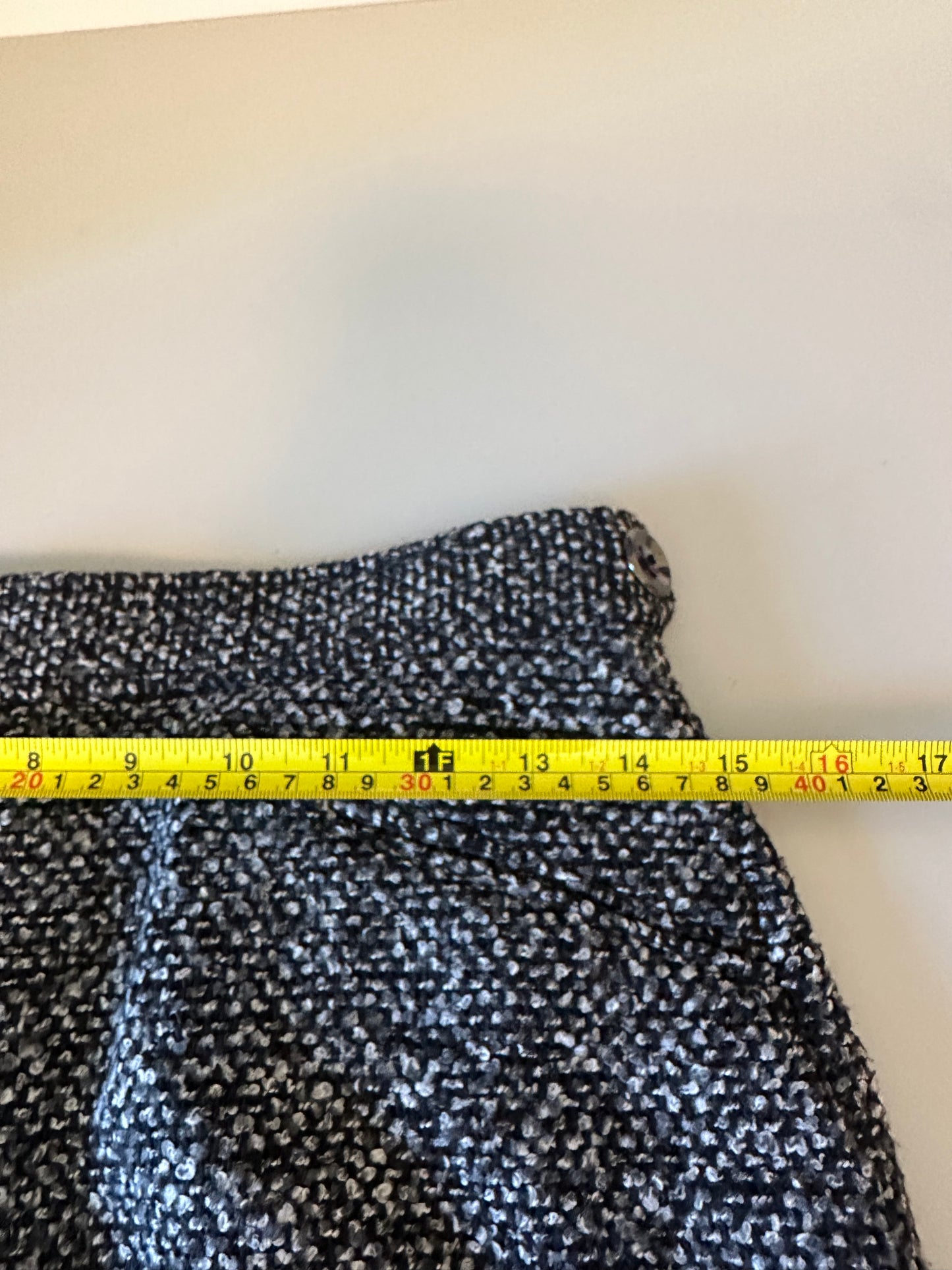Brooklyn Industries Salt and Pepper Tweed Mini Skirt in Black and Grey | Size 4