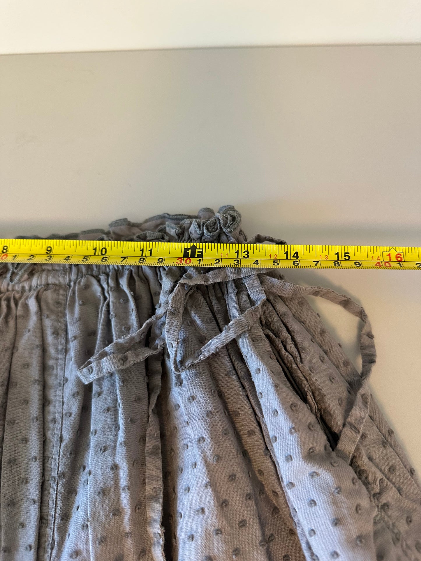 Gap Grey Swiss Dot Bubble Hem Mini Skirt | Size Medium