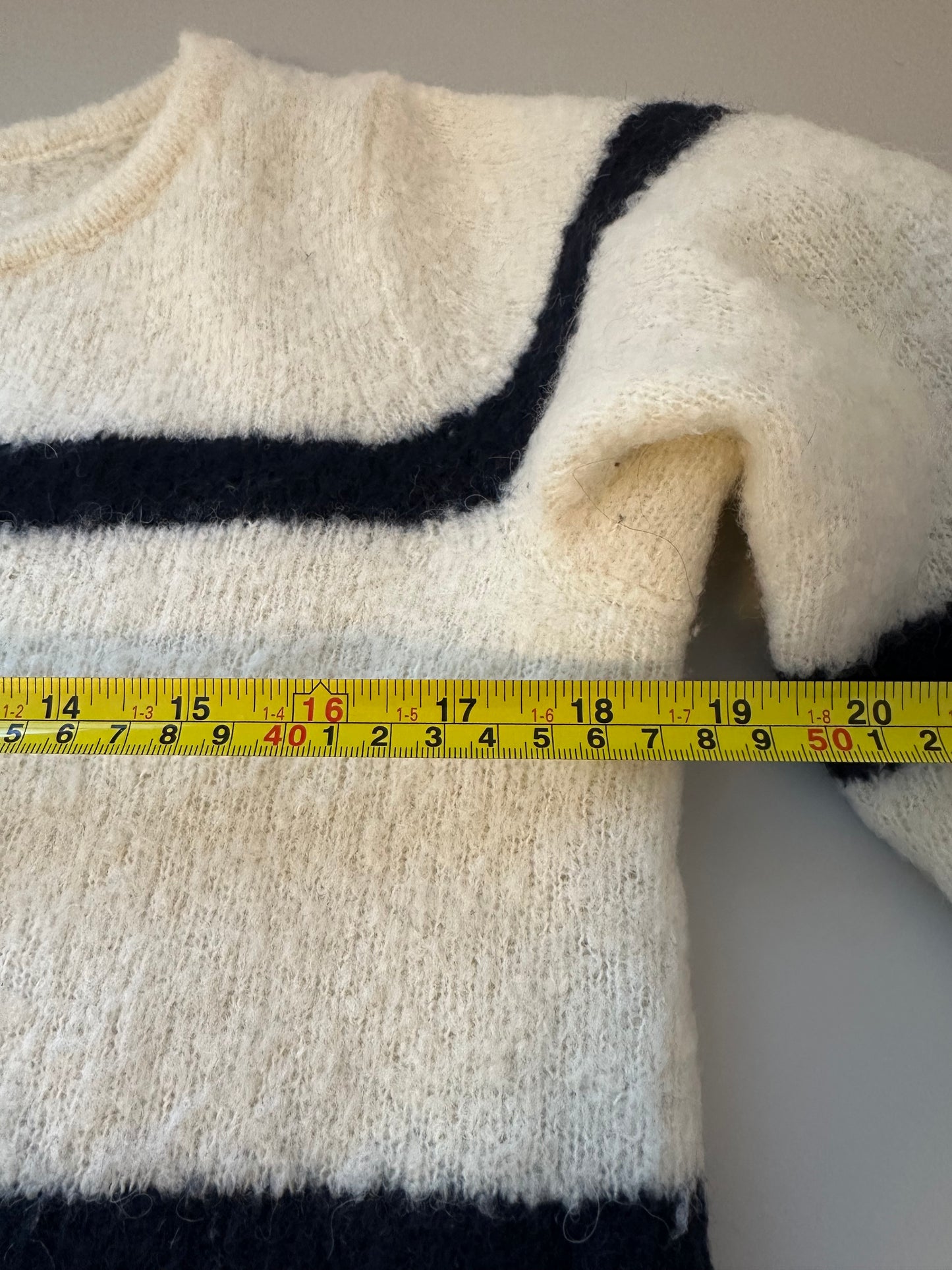 Banana Republic Boucle Cream and Black Stripe Sweater | Size Medium