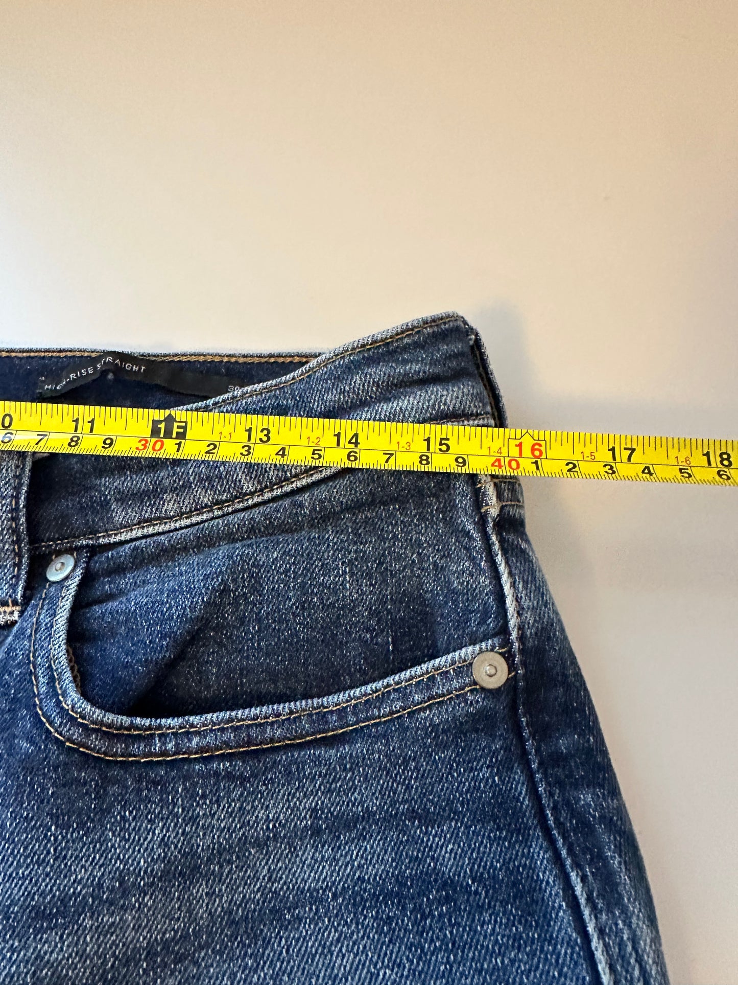 Banana Republic High Rise Straight Leg Dark Wash Jeans | Size 30