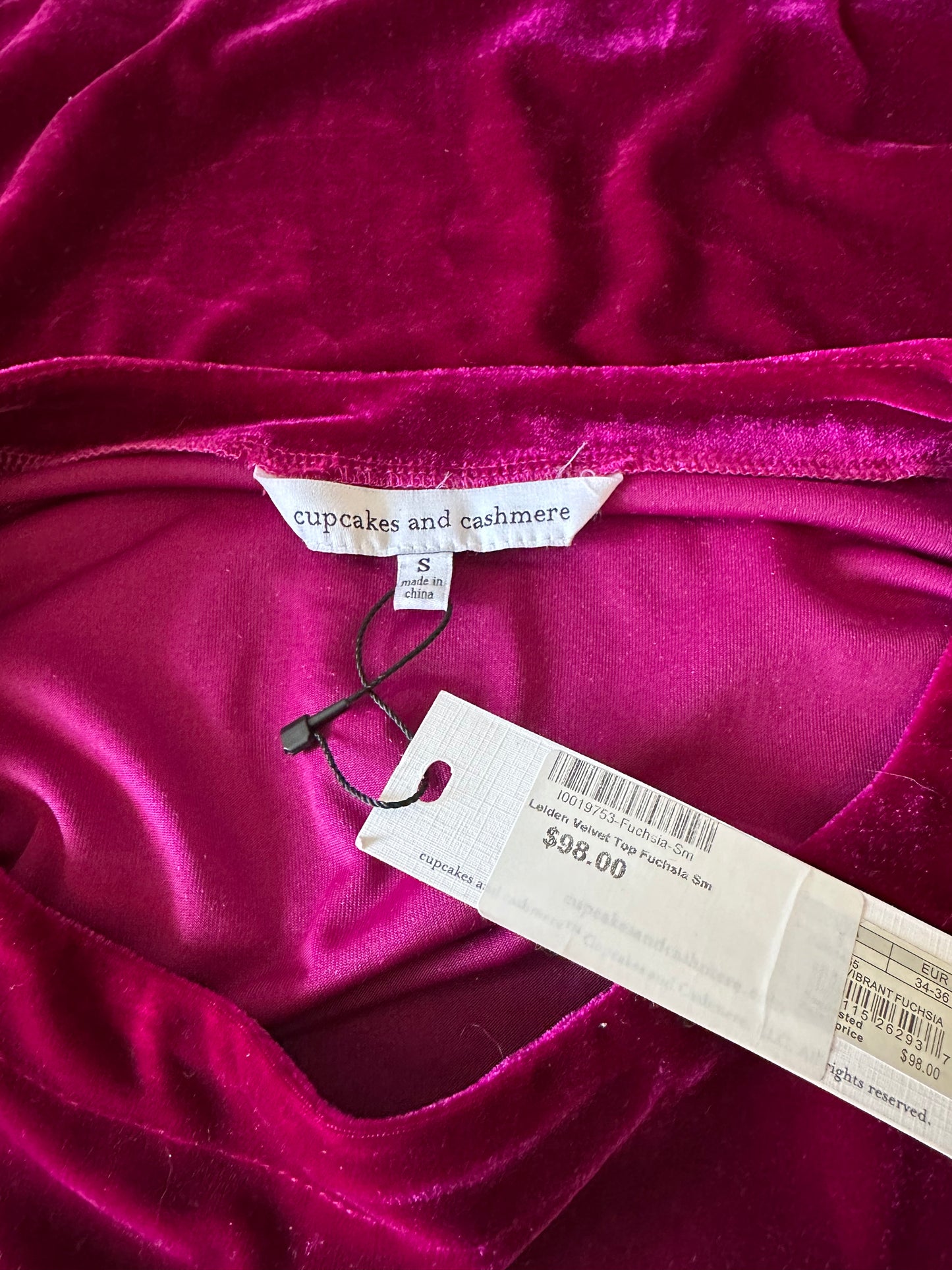 Cupcakes and Cashmere NWT Loden Fuchsia Velvet Top | Size Small
