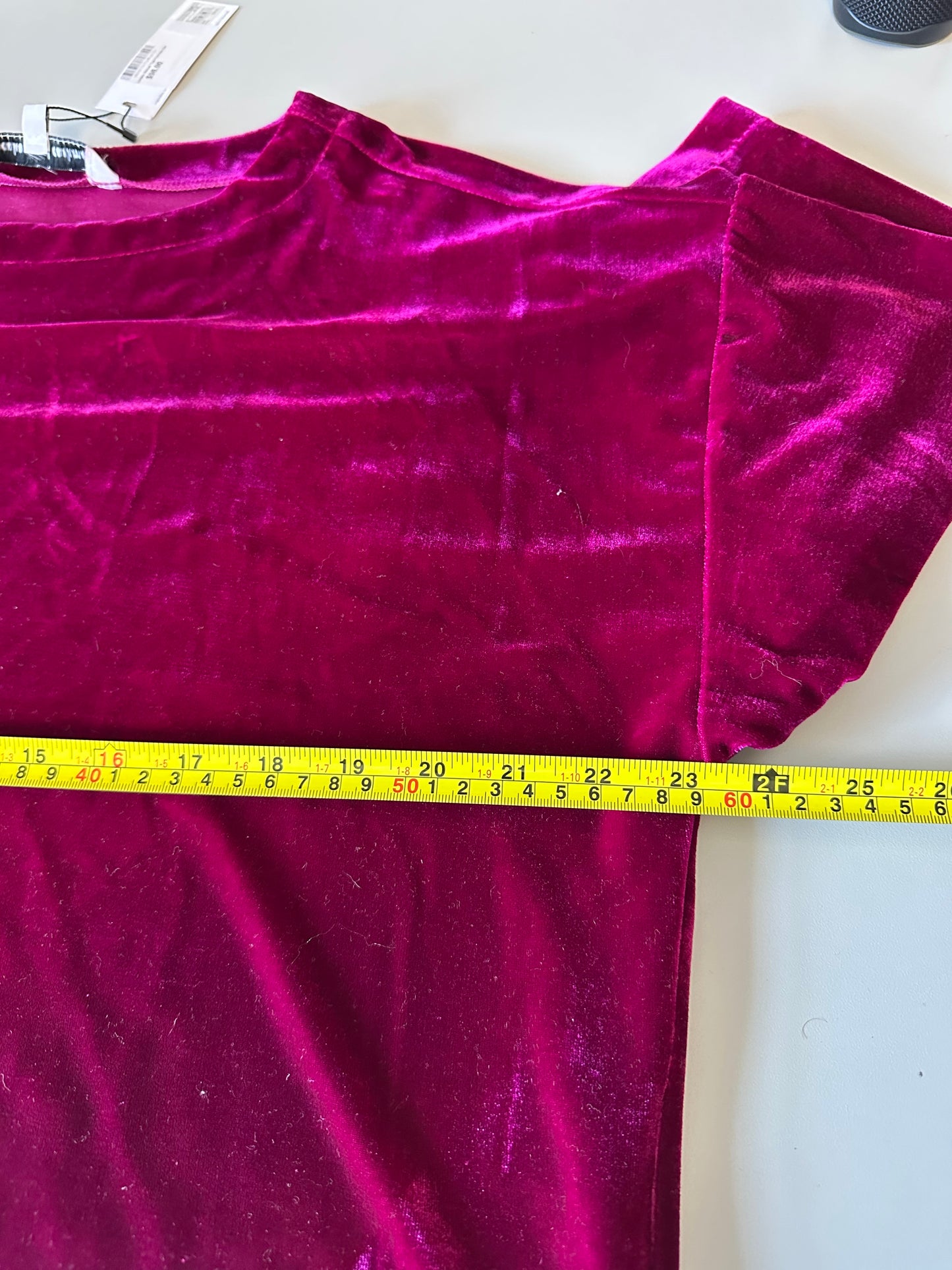 Cupcakes and Cashmere NWT Loden Fuchsia Velvet Top | Size Small