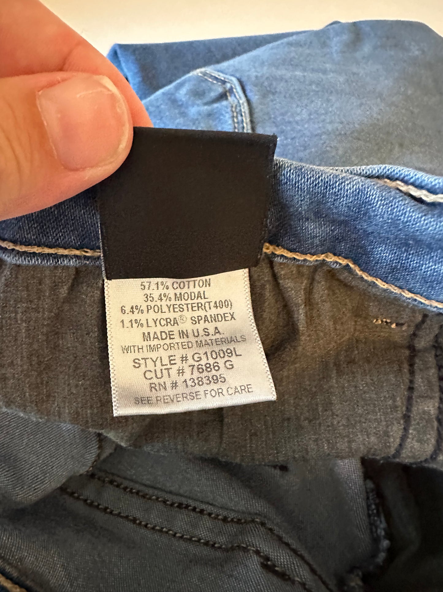 Flying Monkey Medium Wash Mid Rise Skinny Jeans | Size 24