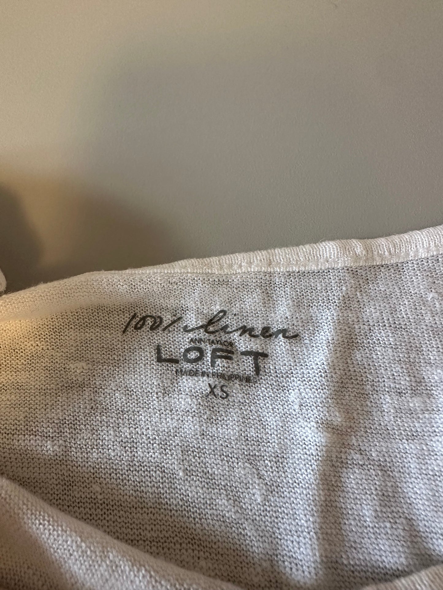 LOFT White 100% Linen Muscle  Sleeveless Crew Neck Tank Top | Size XS
