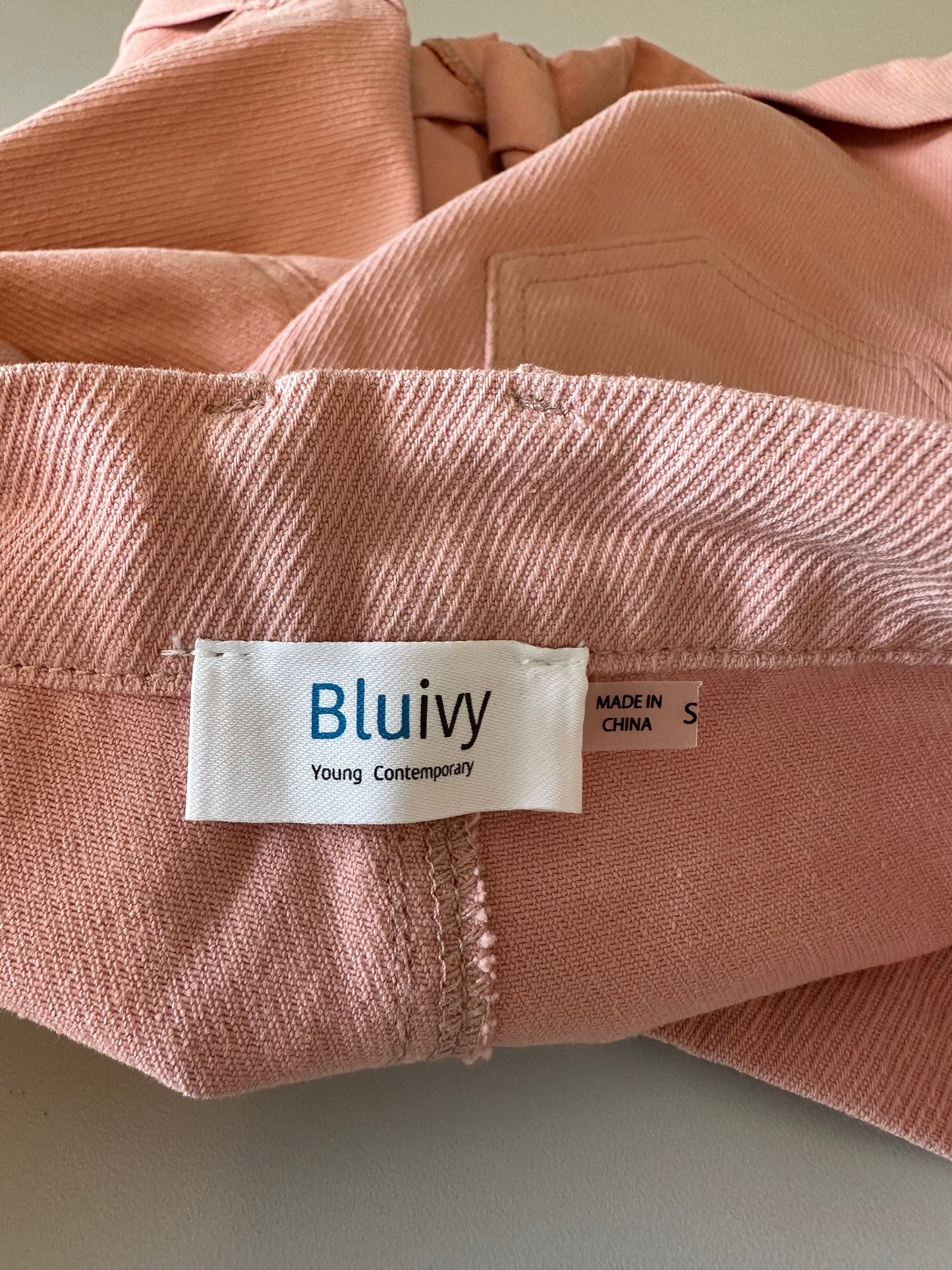 BluIvy Pink Cuffed Chino Shorts | Size Small