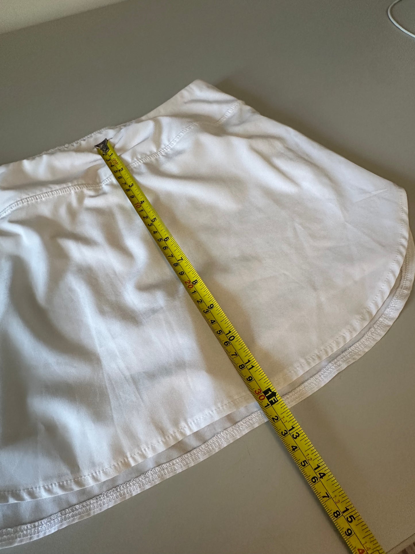 Etonic White Athletic Skort | Size Small