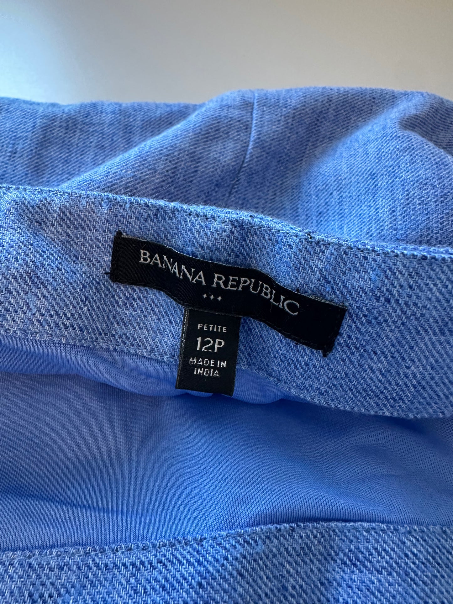 Banana Republic Blue Linen Blend Wrap Skirt | Size 12P