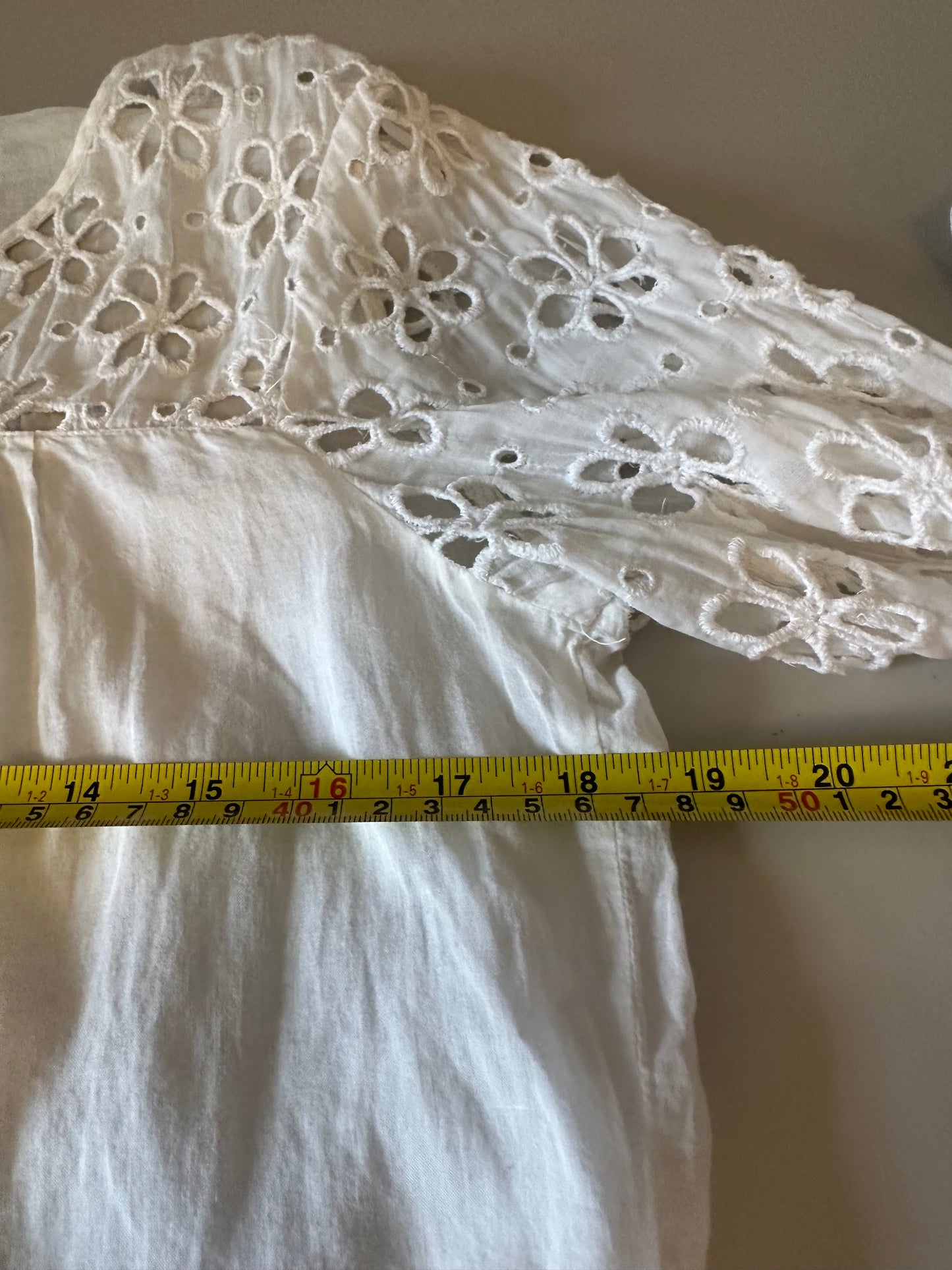 Free People White Cotton Eyelet Boho V-Neck 3/4 Sleeve Peasant Blouse | Small