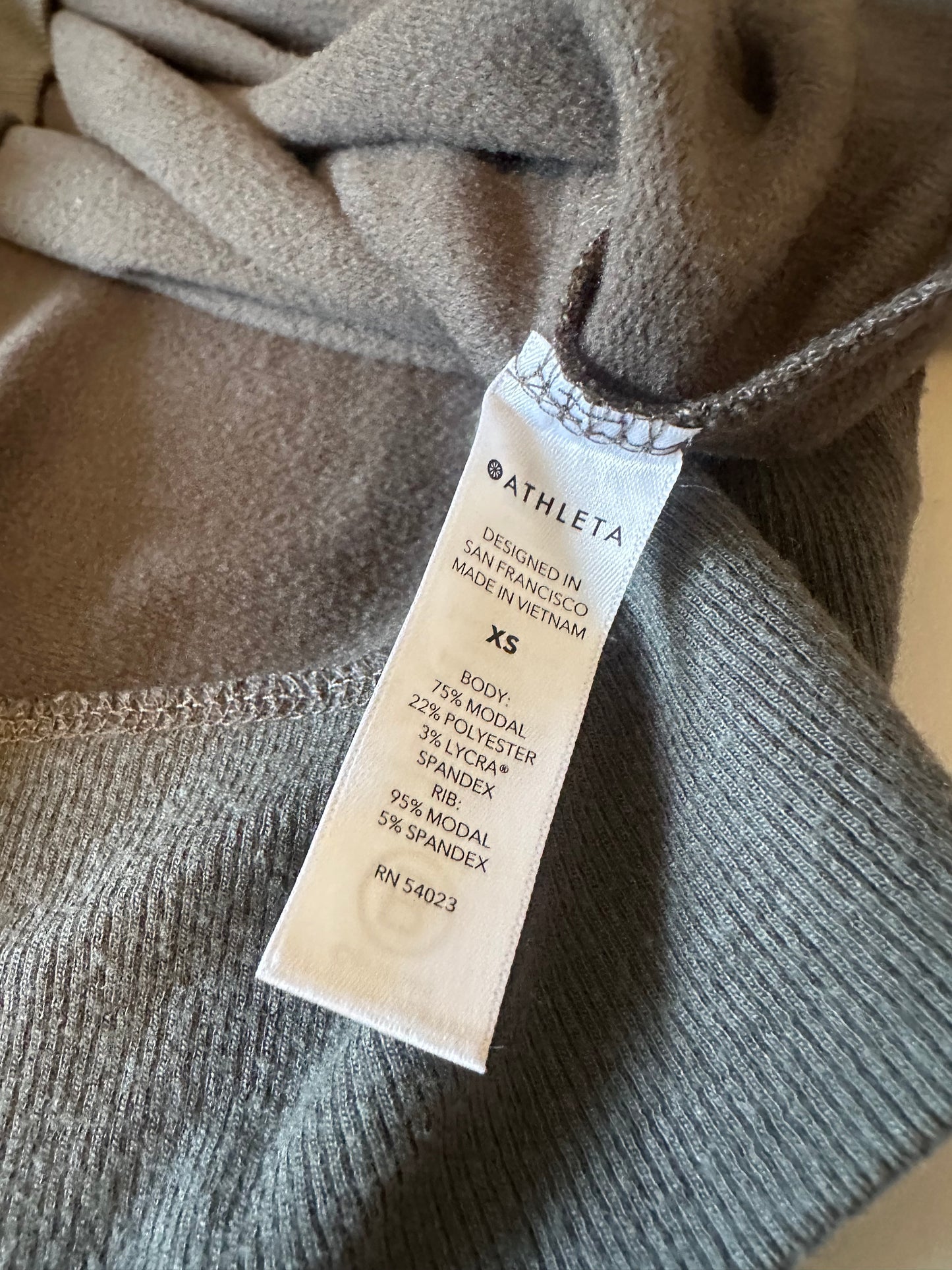 Athleta Olive Green Modal Blend Long Sleeve Crewneck Sweatshirt | Small