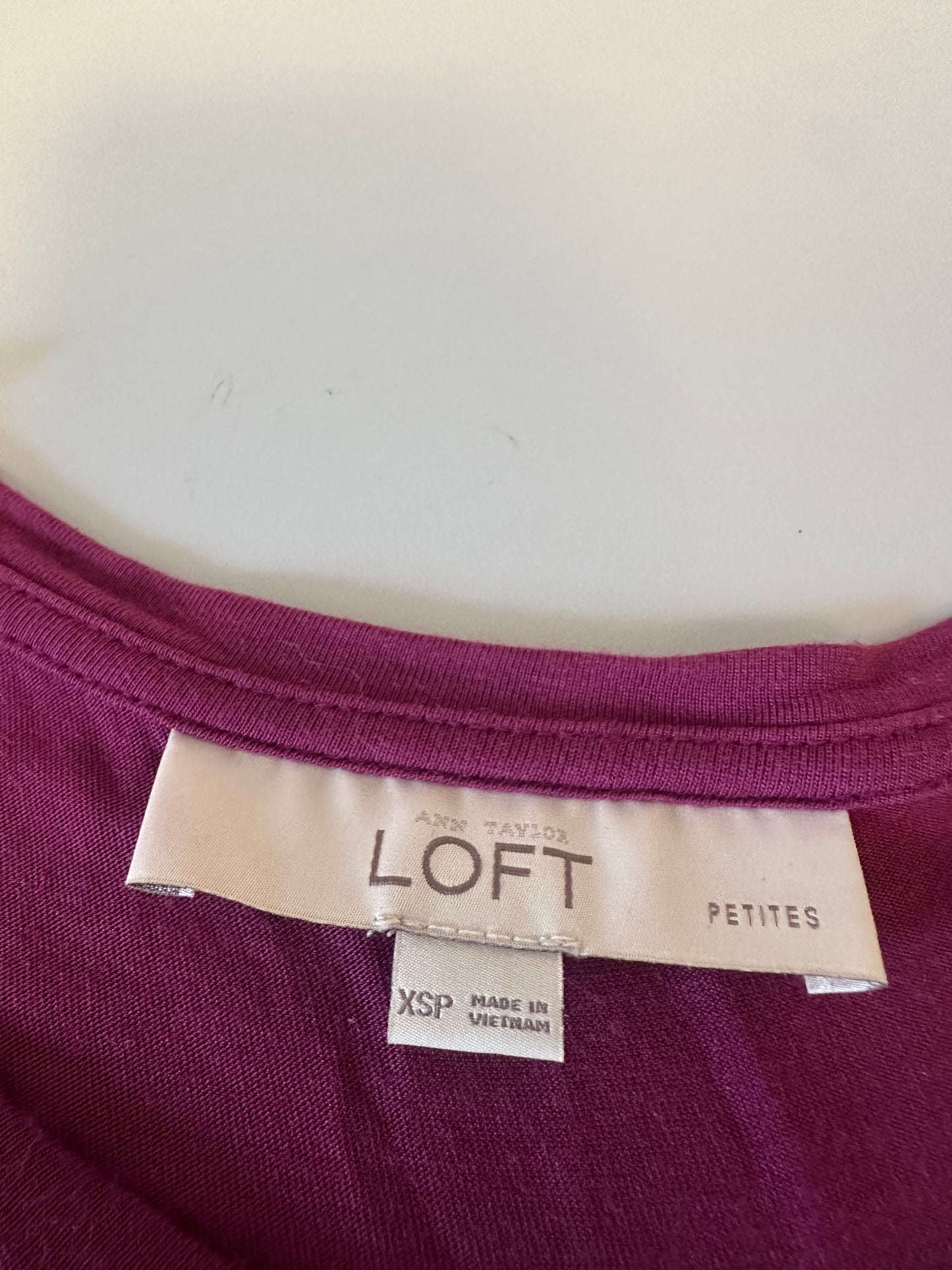 Ann Taylor LOFT Mixed Media Tank Top in Burgundy | Size XSP